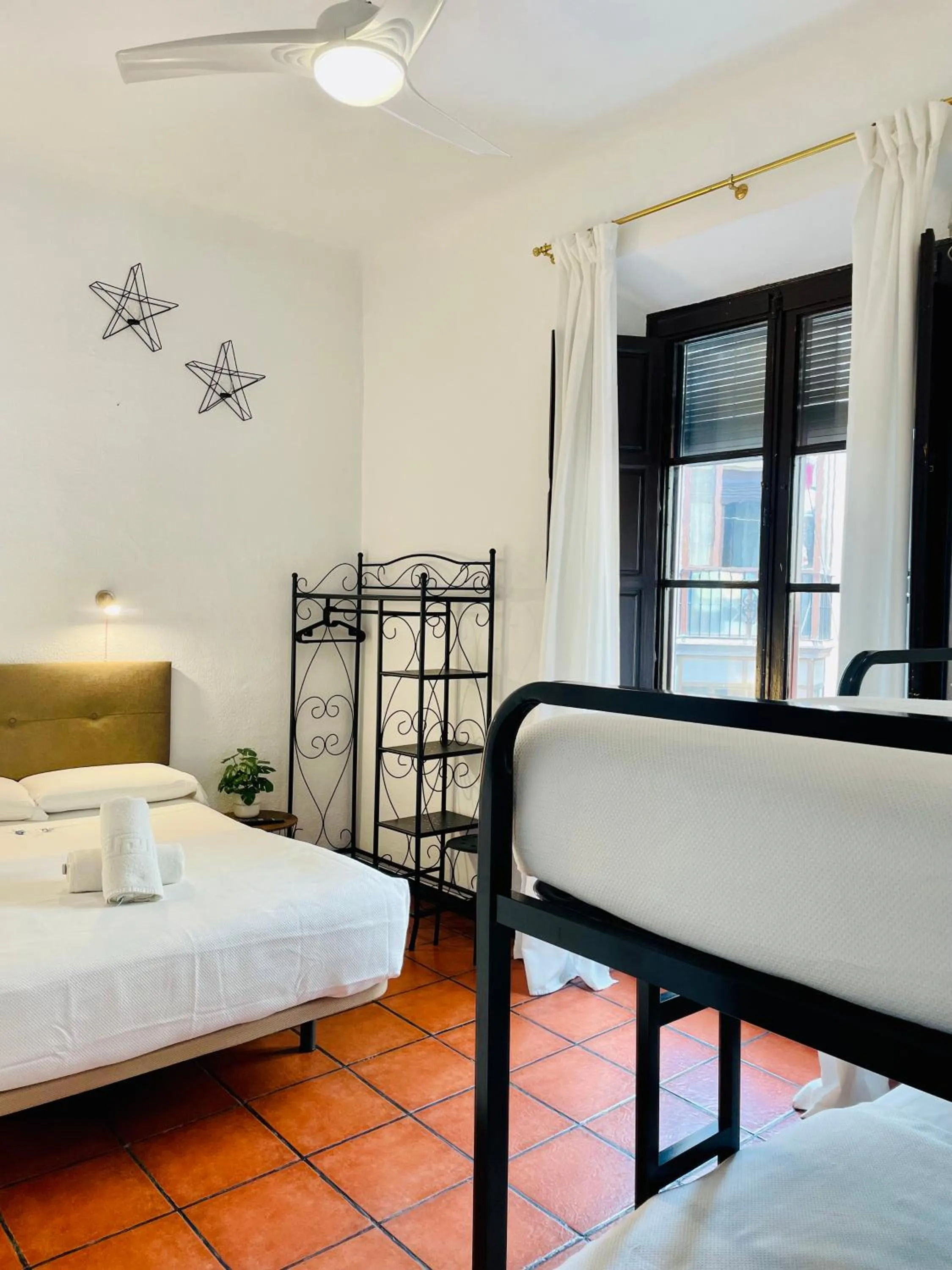 Family, Bed in Pension Venecia Gomerez