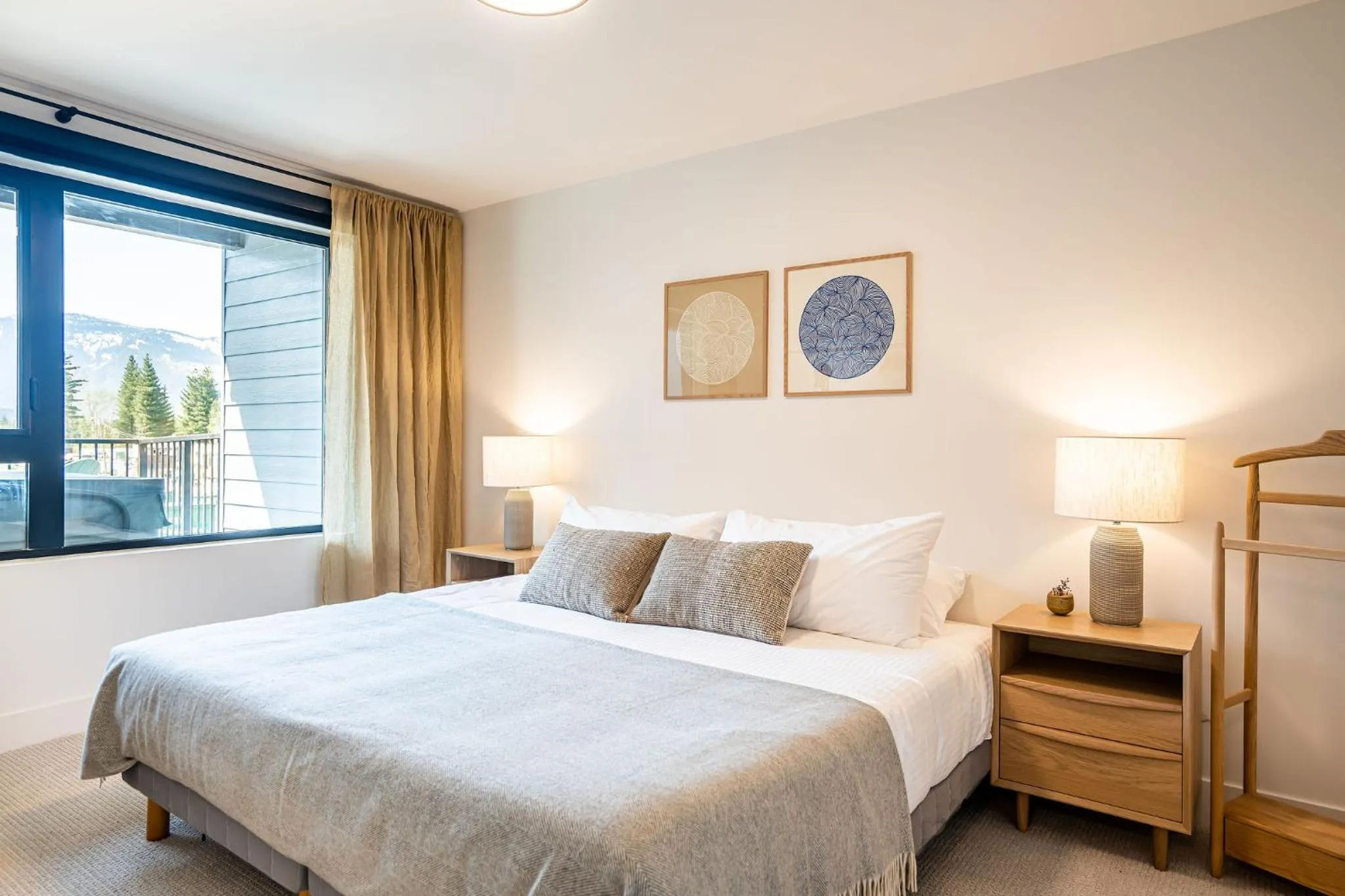 Bed in Sea Eagles Landing by Revelstoke Vacations