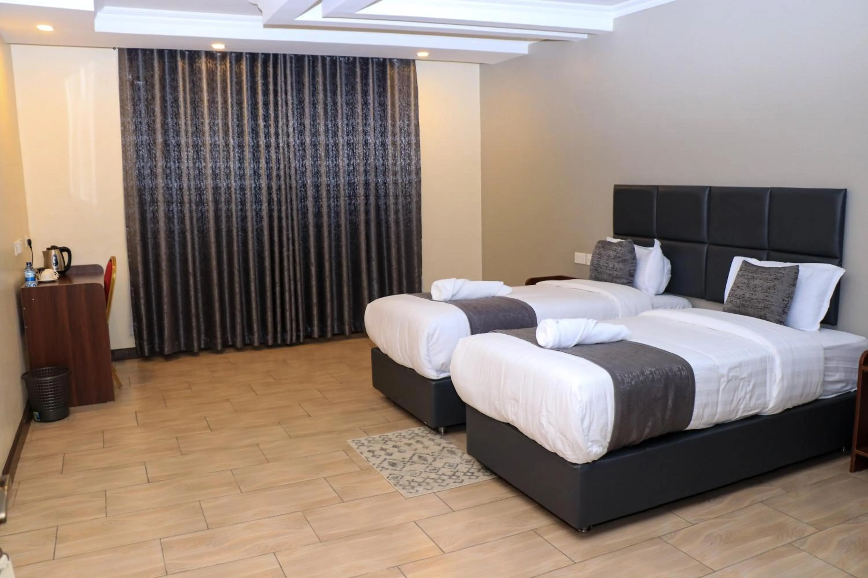 Photo of the whole room, Bed in Lake Naivasha Lazarus Lodge