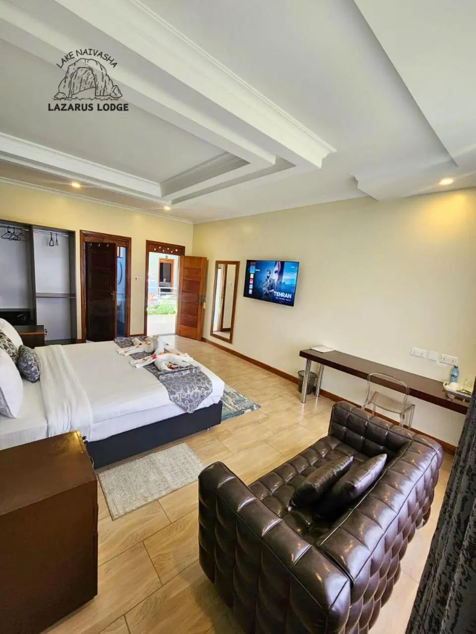 Bed in Lake Naivasha Lazarus Lodge