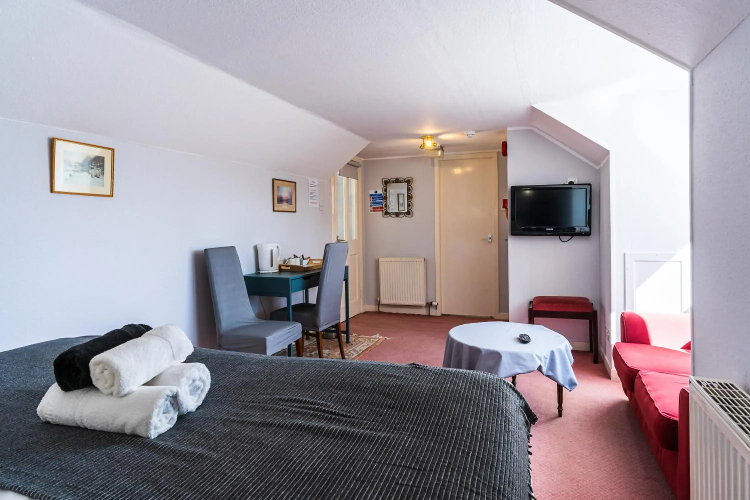 King Room with Mountain View in Columba House King Room with Mountain View in Columba House