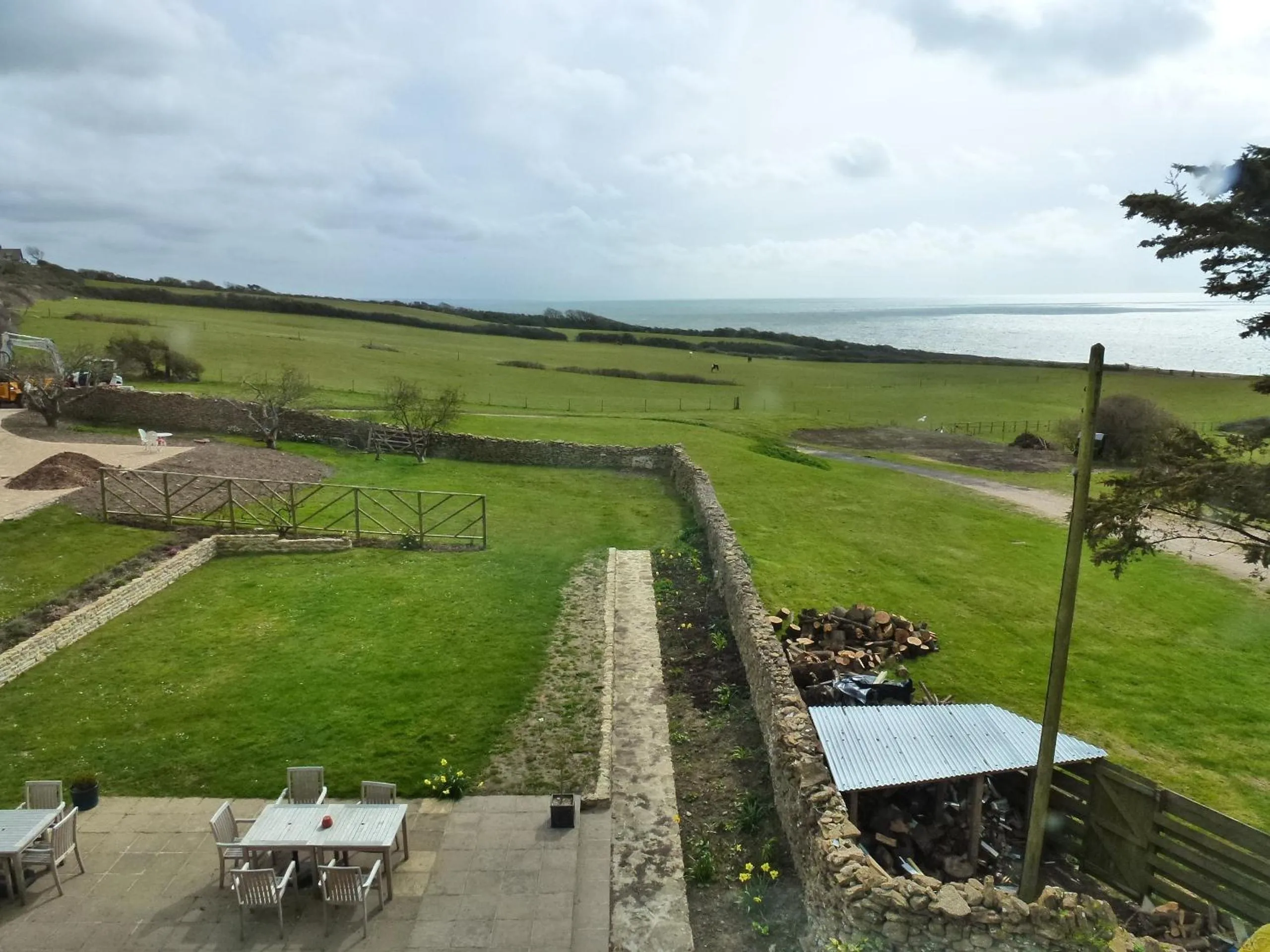 Area and facilities in The Manor House