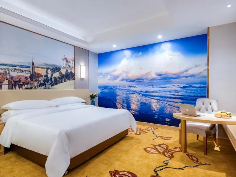 Bed in Vienna International Hotel Fujian Quanzhou Jinjiang Airport