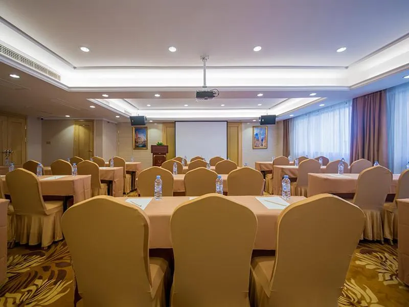 Vienna International Hotel Yichang Gezhouba Sanxia Culture Tiandi