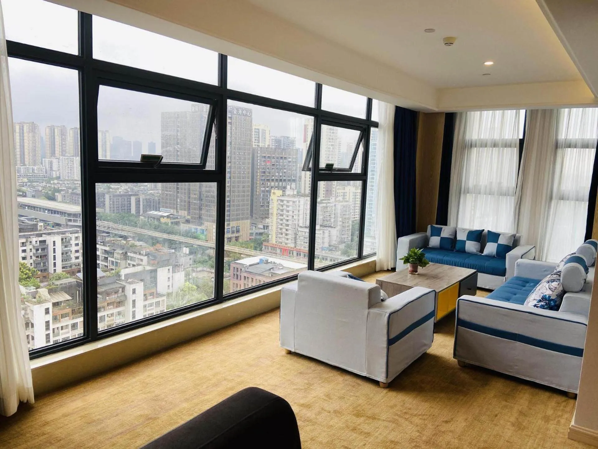 Vienna International Hotel Chongqing Yuanyangyuanboyuan