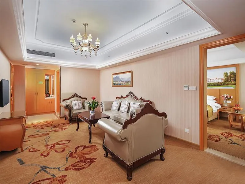 Vienna International Hotel Wuxi Huishan Yanqiao Metro Station