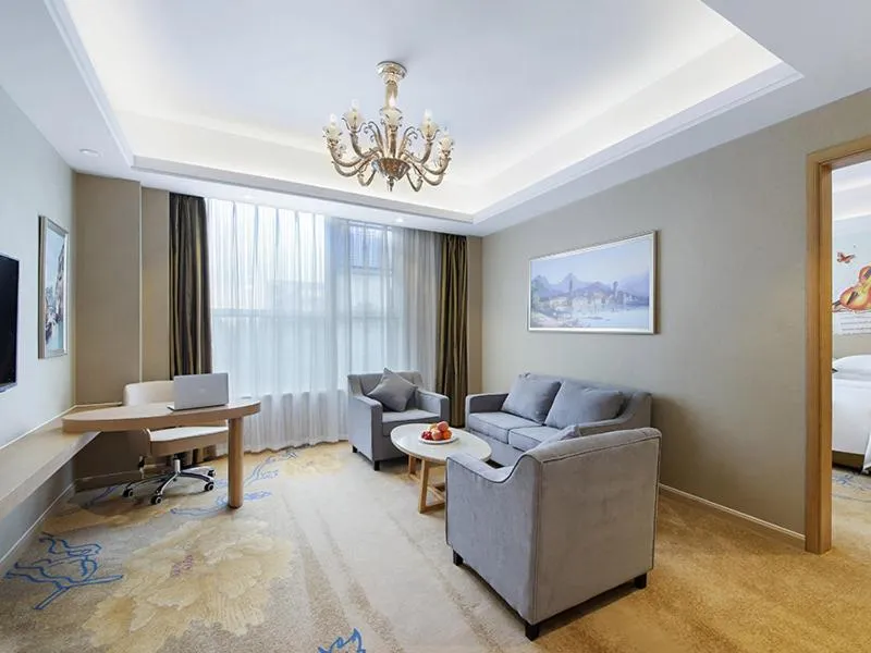 Vienna International Hotel Jurong Huayang