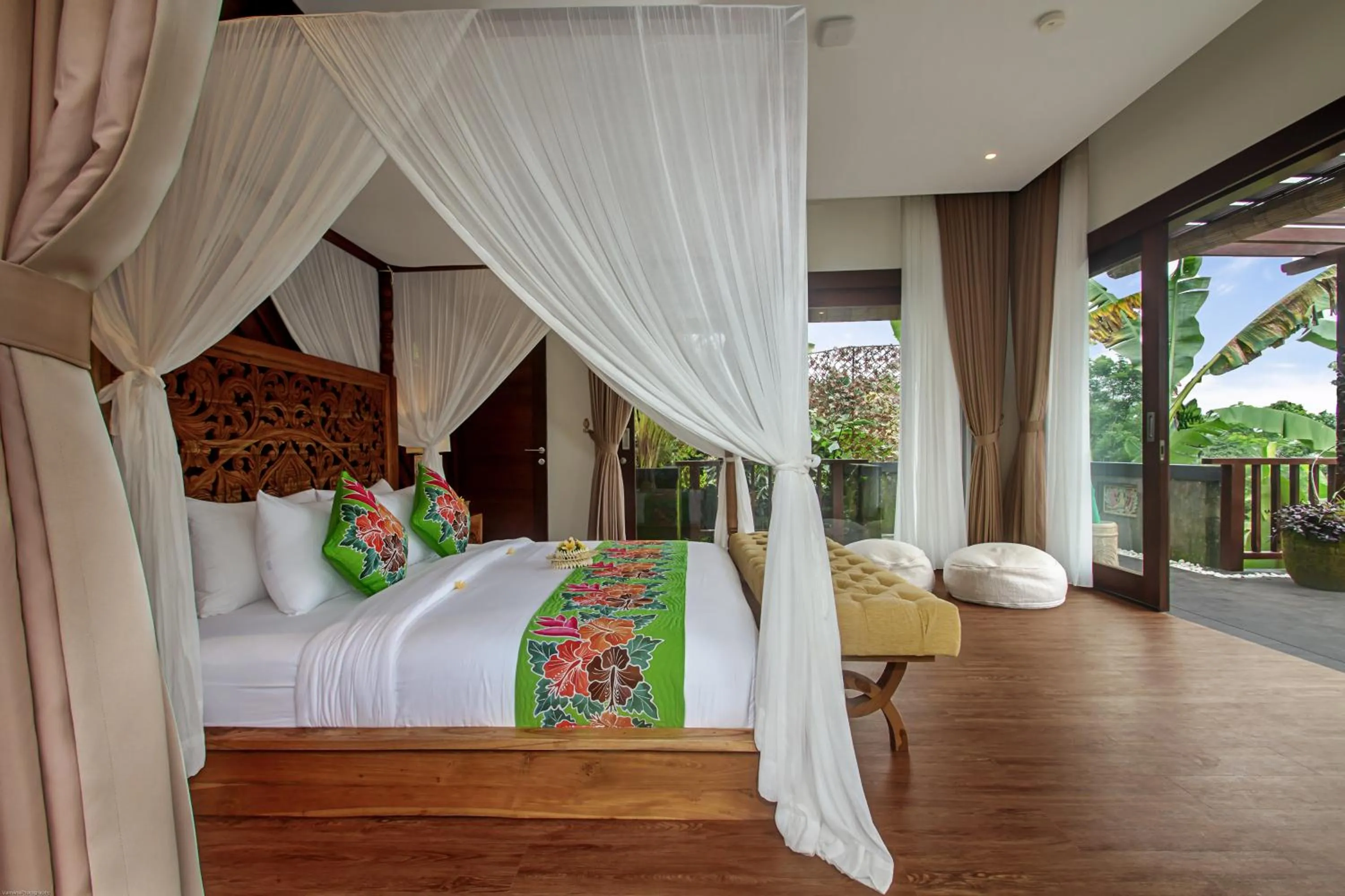 Bedroom, Bed in Villa Lembah Damai