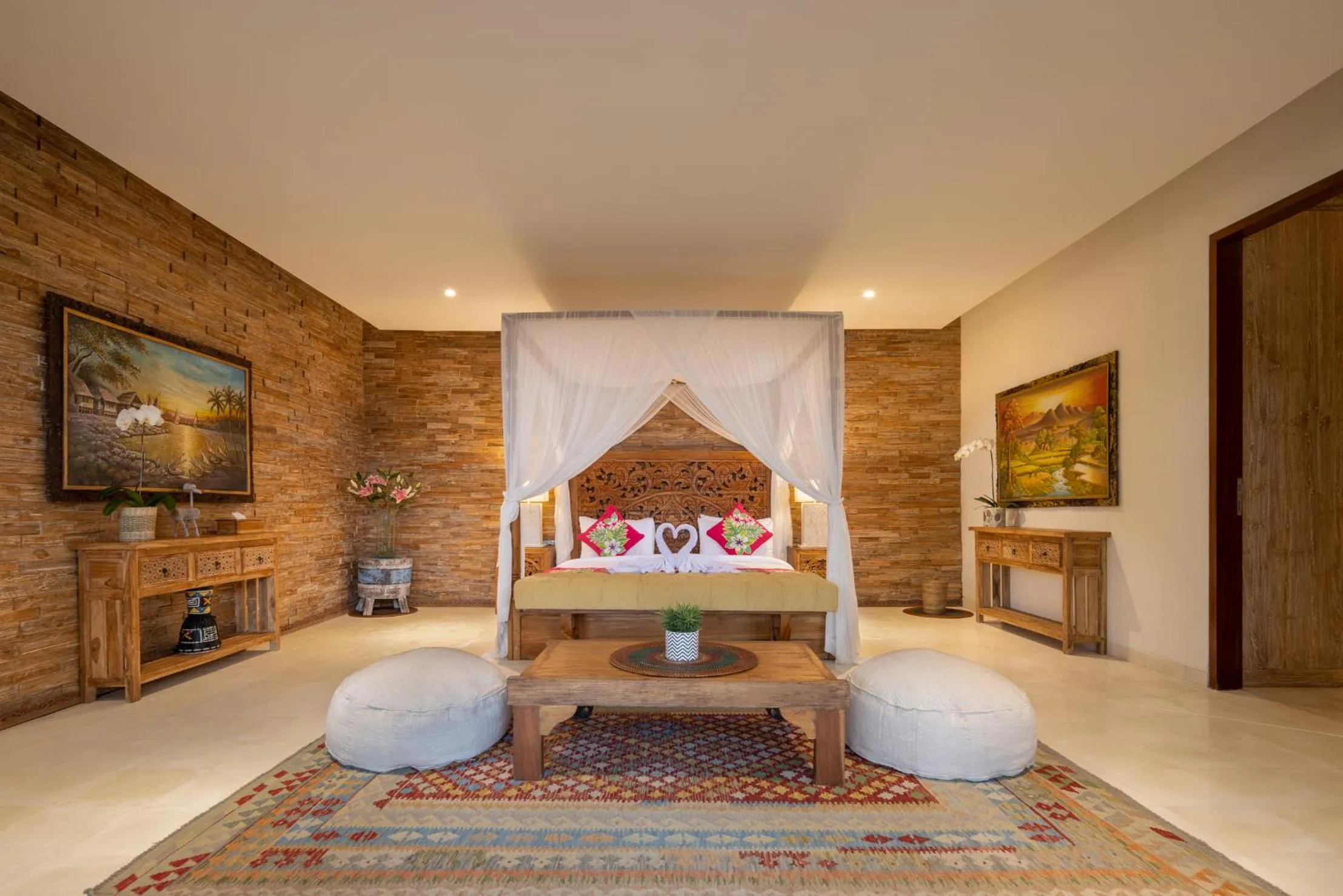 Bed in Villa Lembah Damai