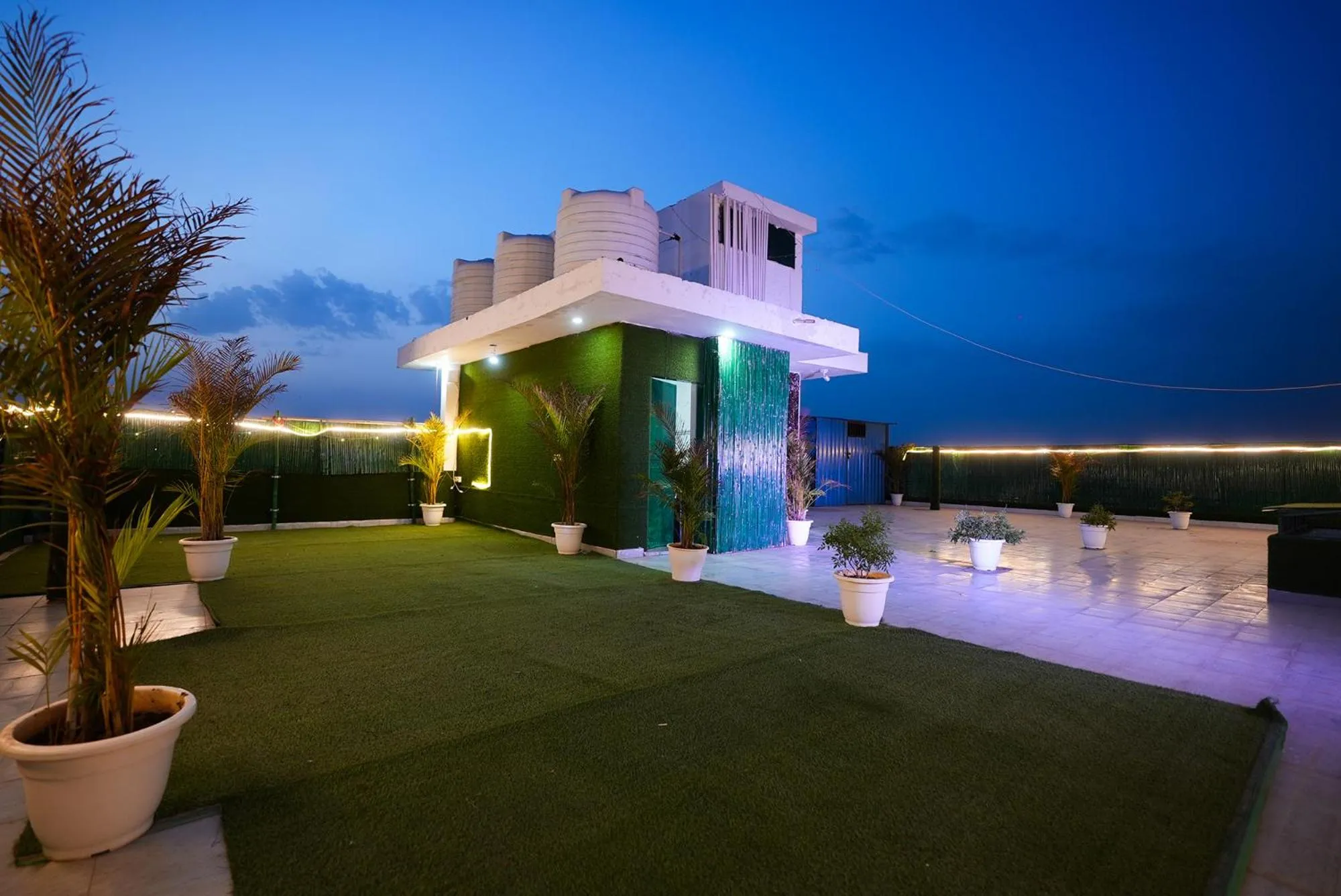 Balcony/Terrace in FabHotel Tanvi Premium