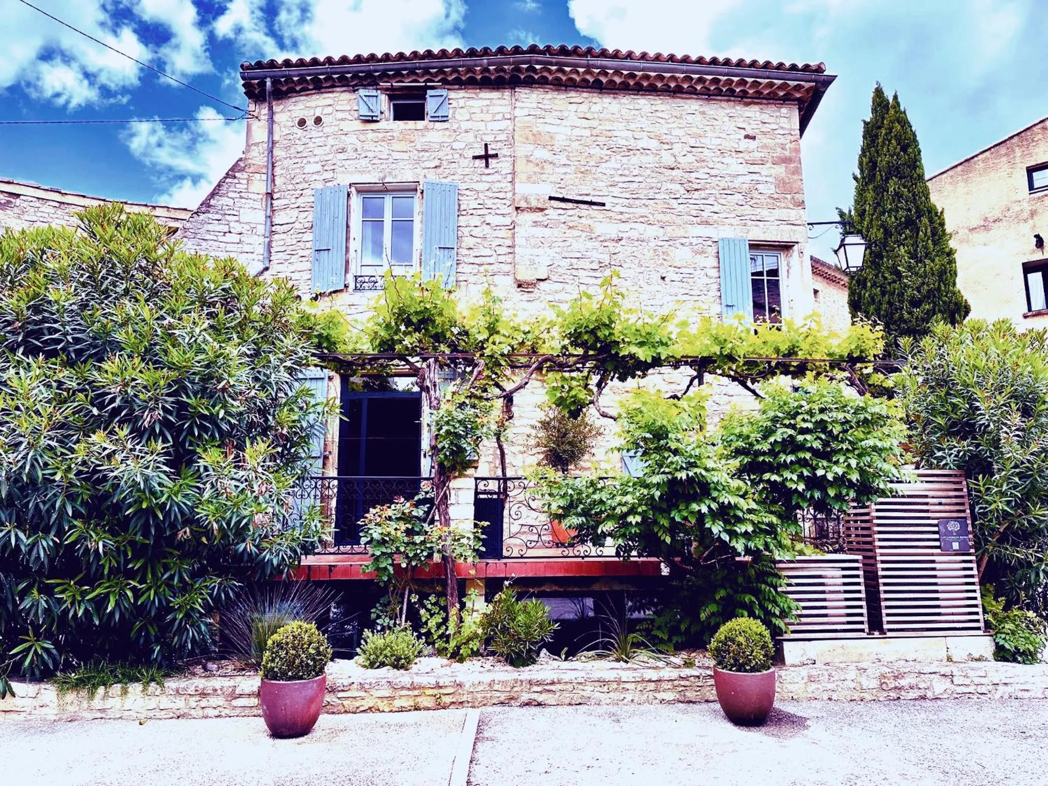 Property building in Les Lauriers Roses - Maison d'Hôtes