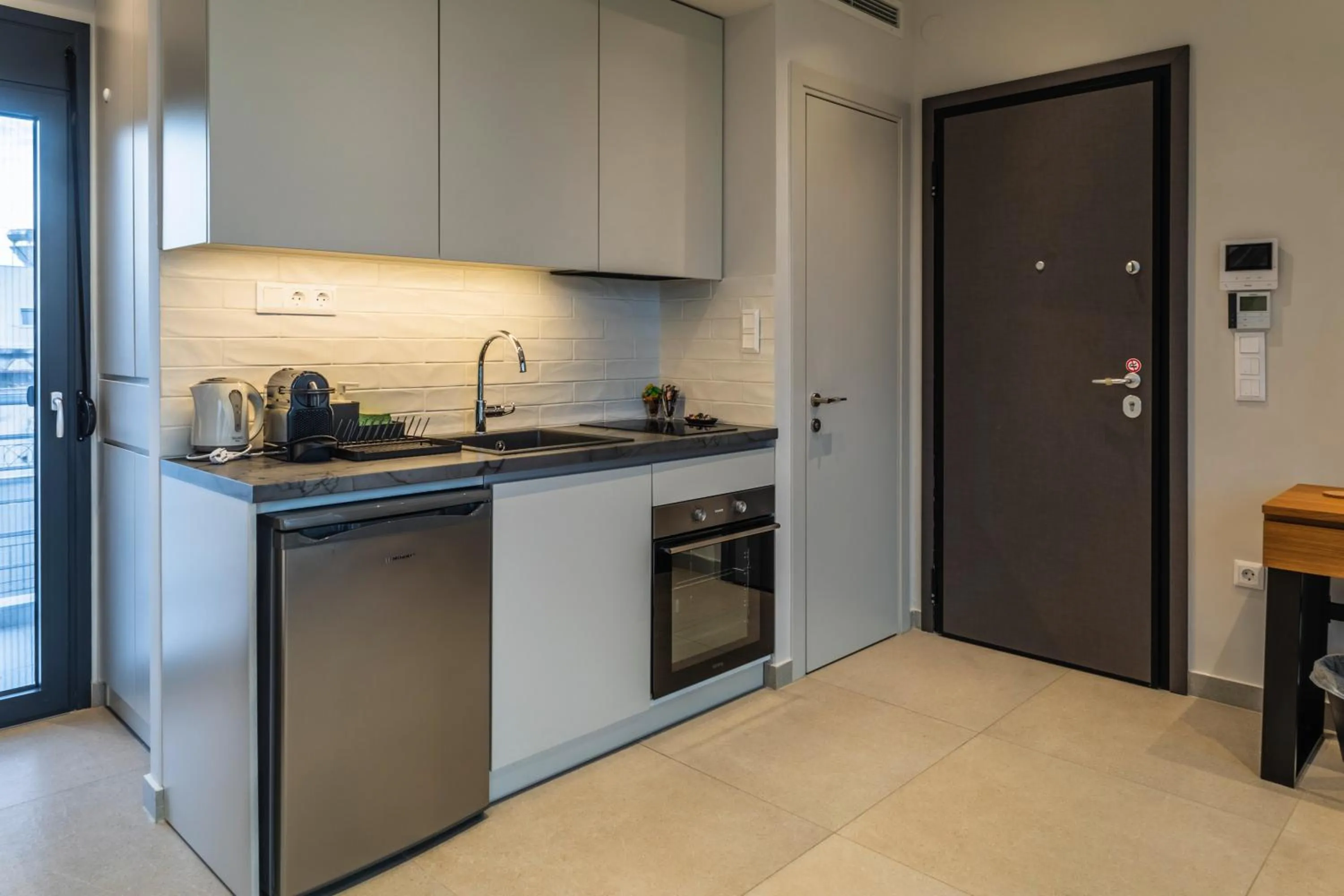 Kitchen or kitchenette in Toumba apartments
