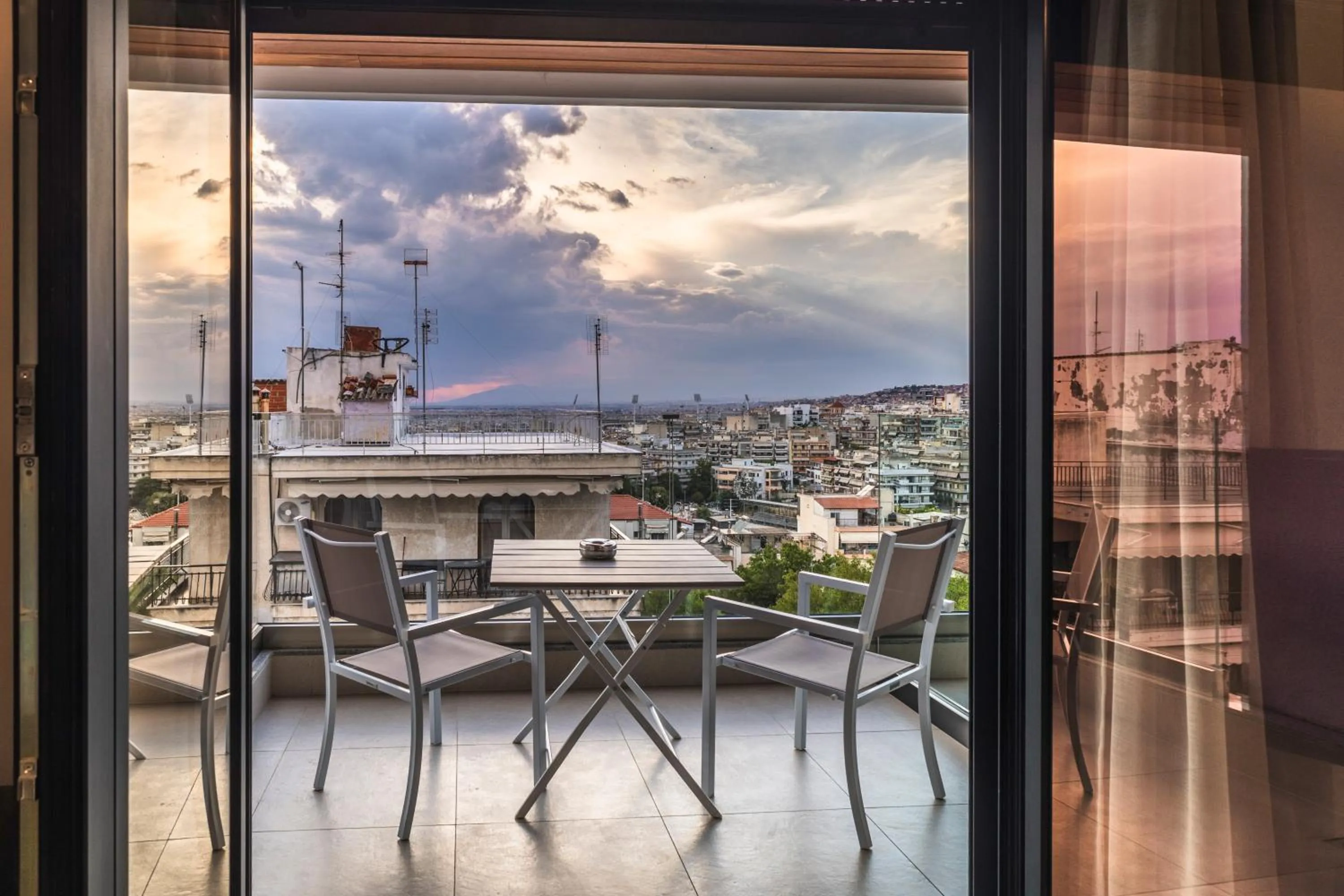 Balcony/Terrace in Toumba apartments