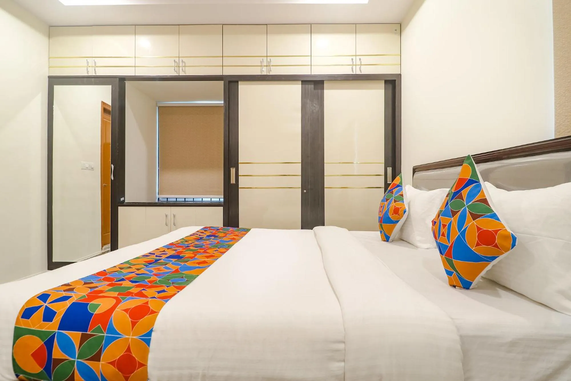 Bed in Via RS Living - Nr TCS Deccan Park, Hitech City