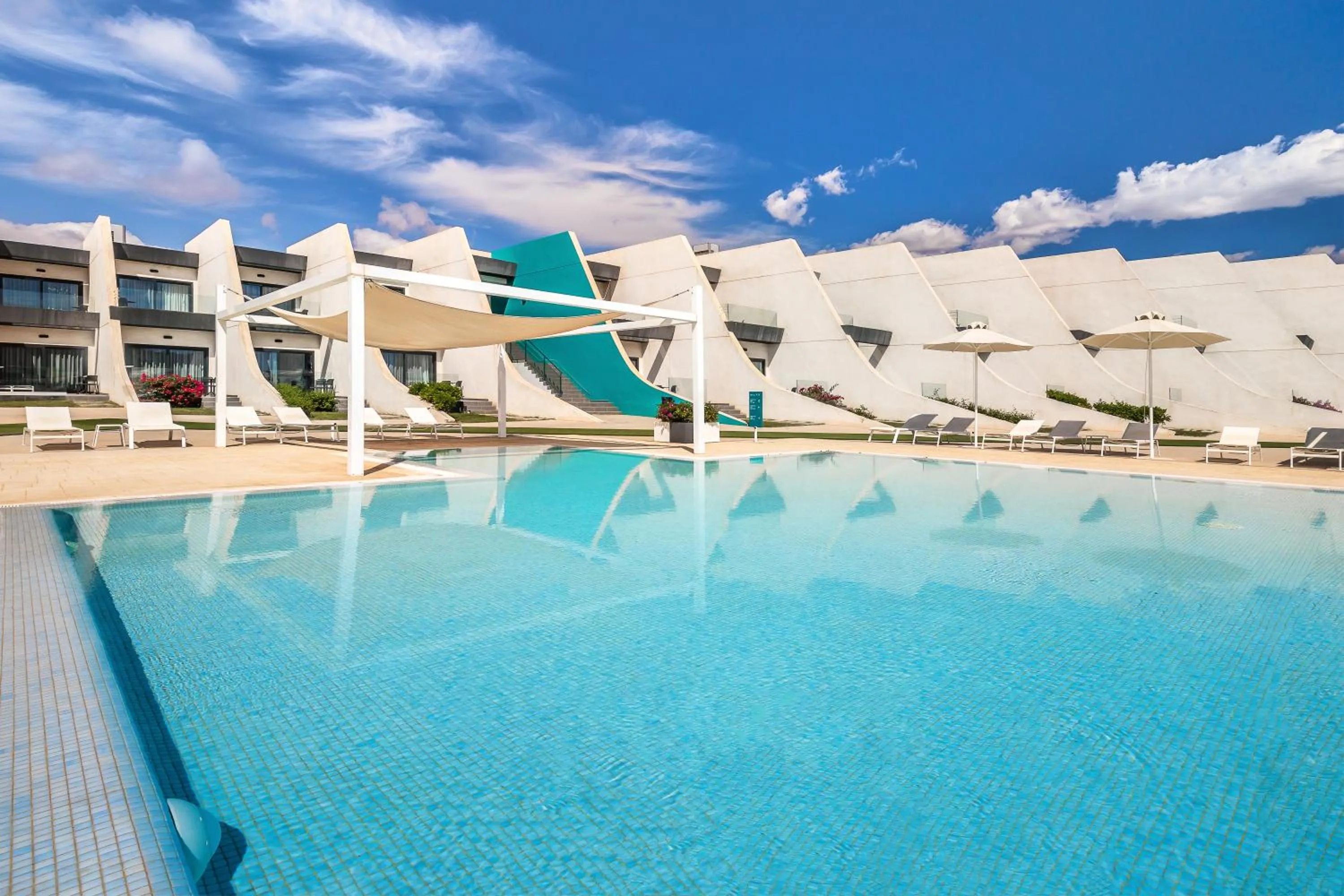 Swimming pool in Occidental Mar Menor