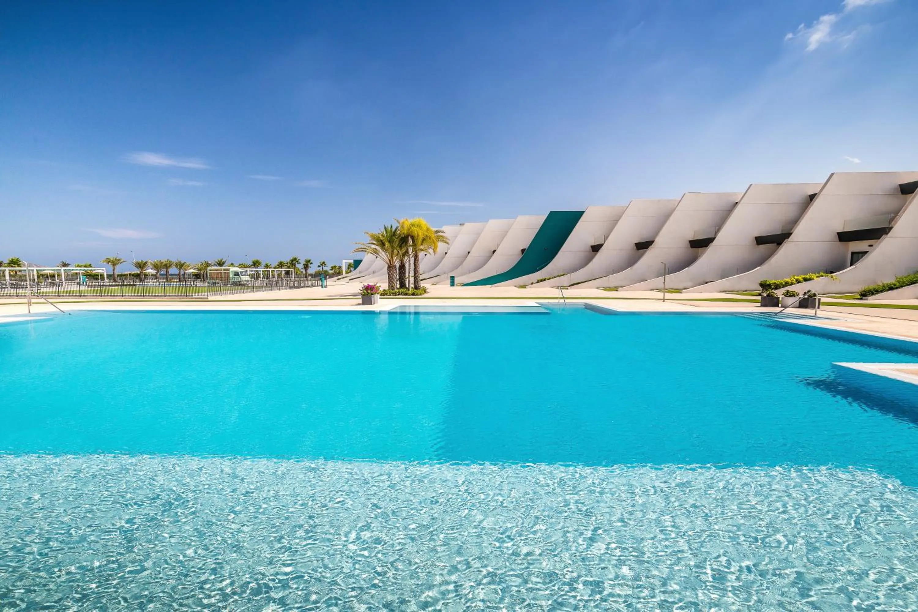 Swimming pool in Occidental Mar Menor