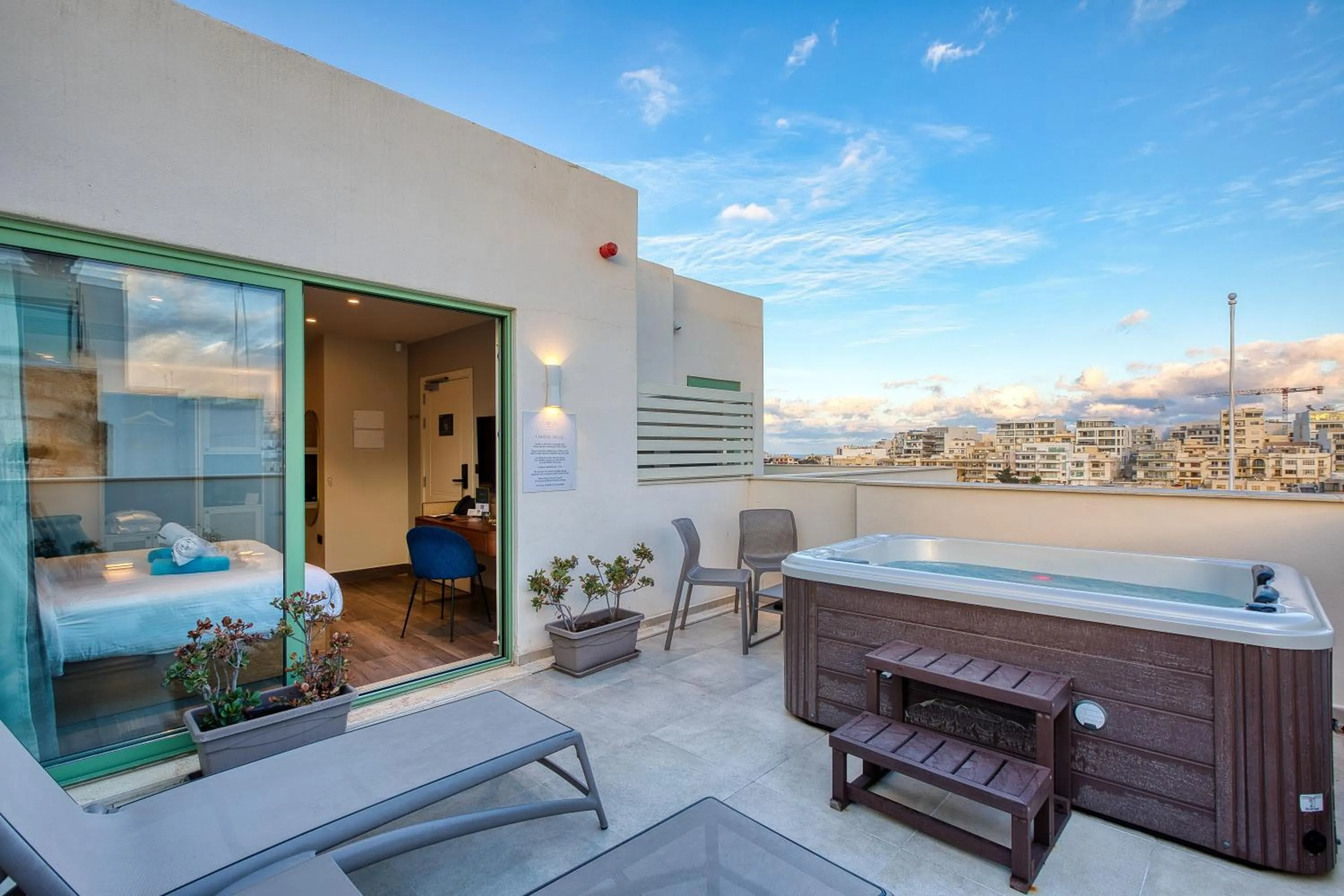 Hot Tub in DOMS Boutique Living