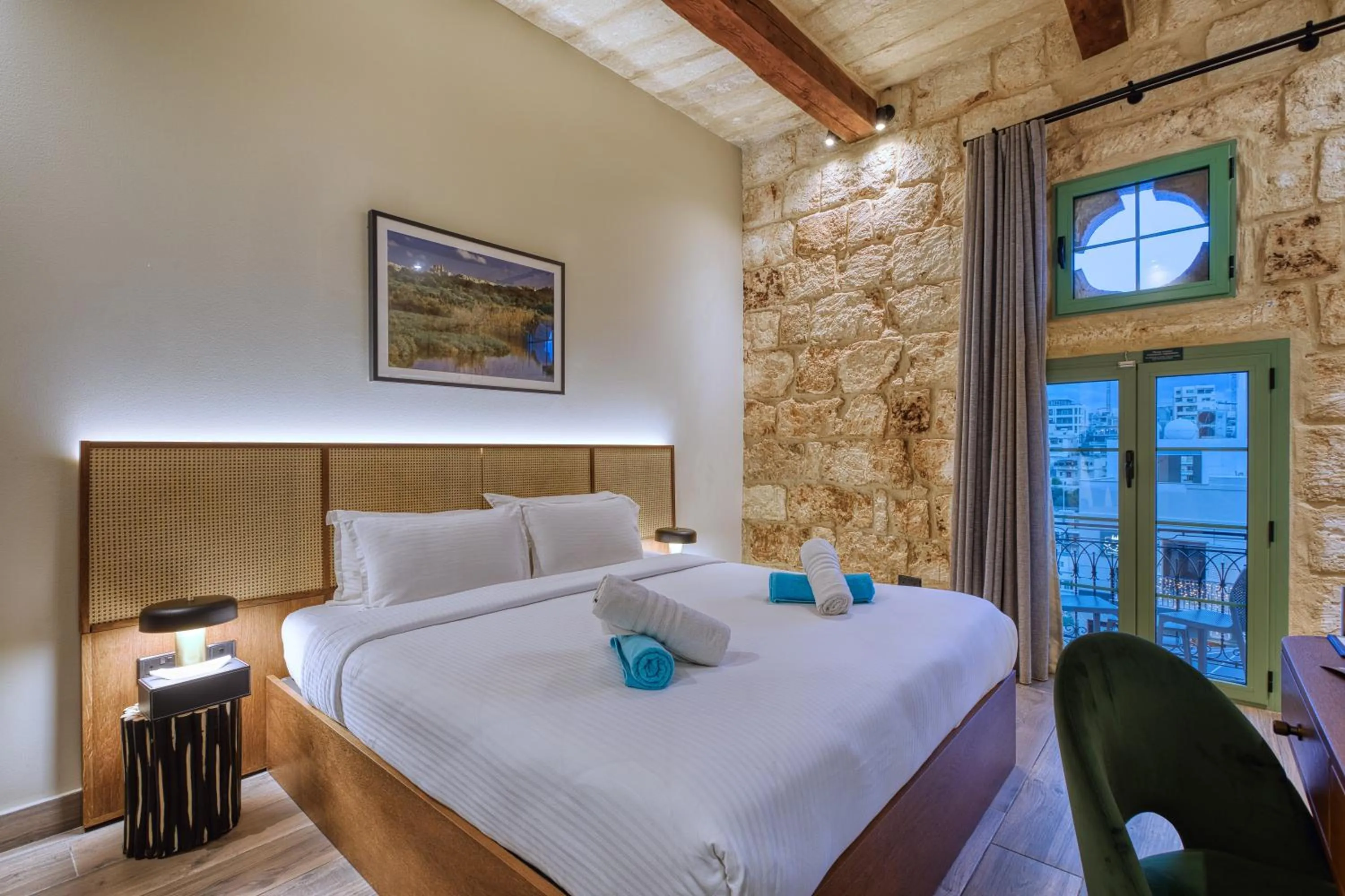 Photo of the whole room, Bed in DOMS Boutique Living