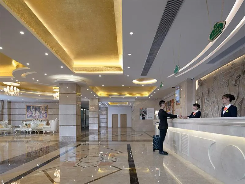Vienna Classic Hotel Shenzhen Pingshan Bihu Hotel