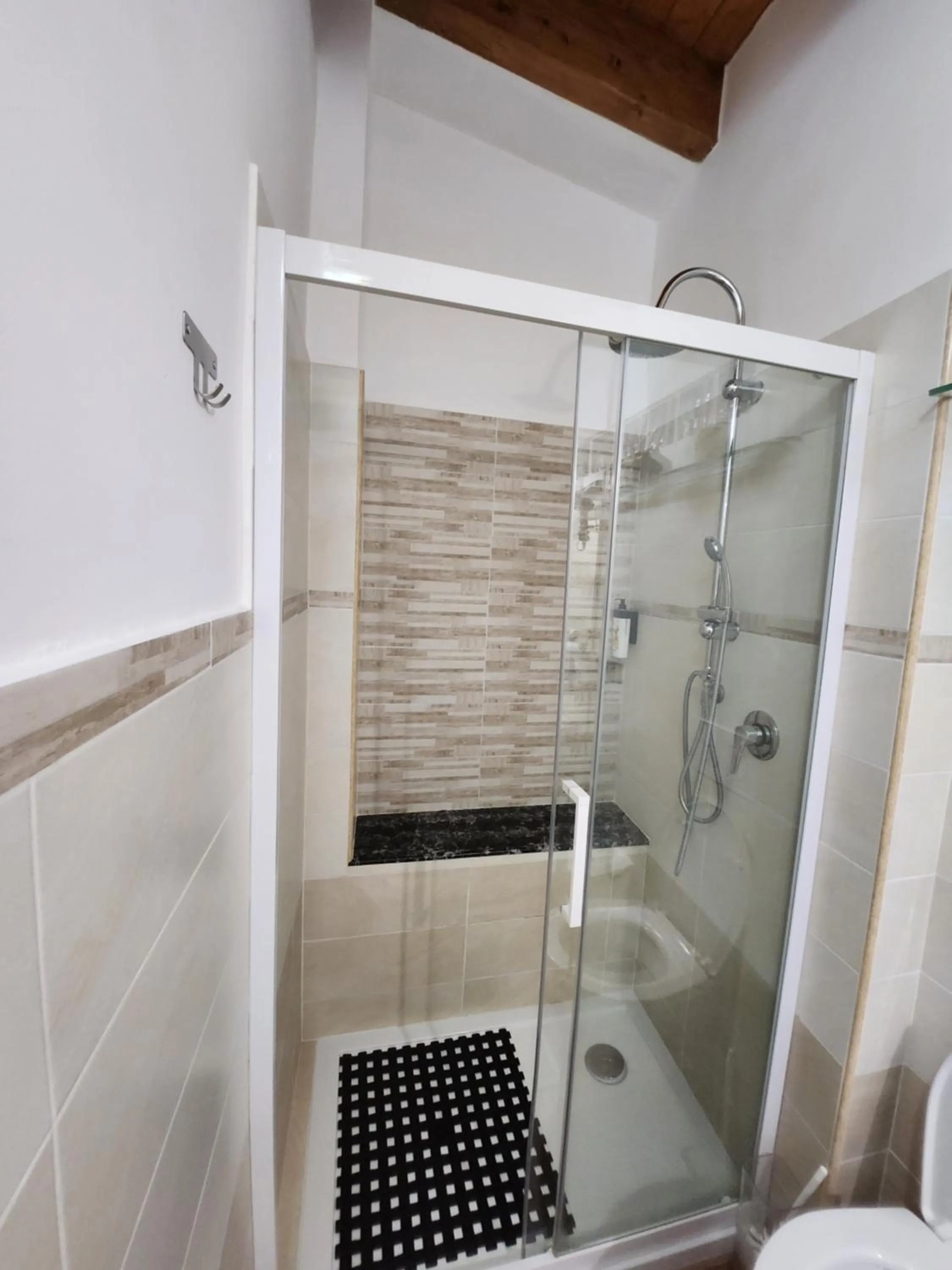 Shower in Valle degli Dei