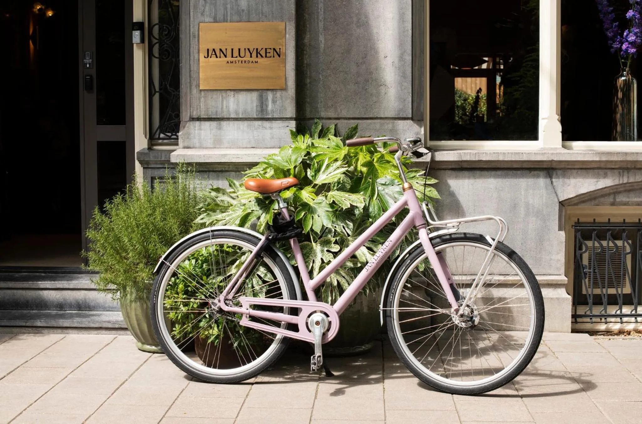 Property building in Jan Luyken Amsterdam