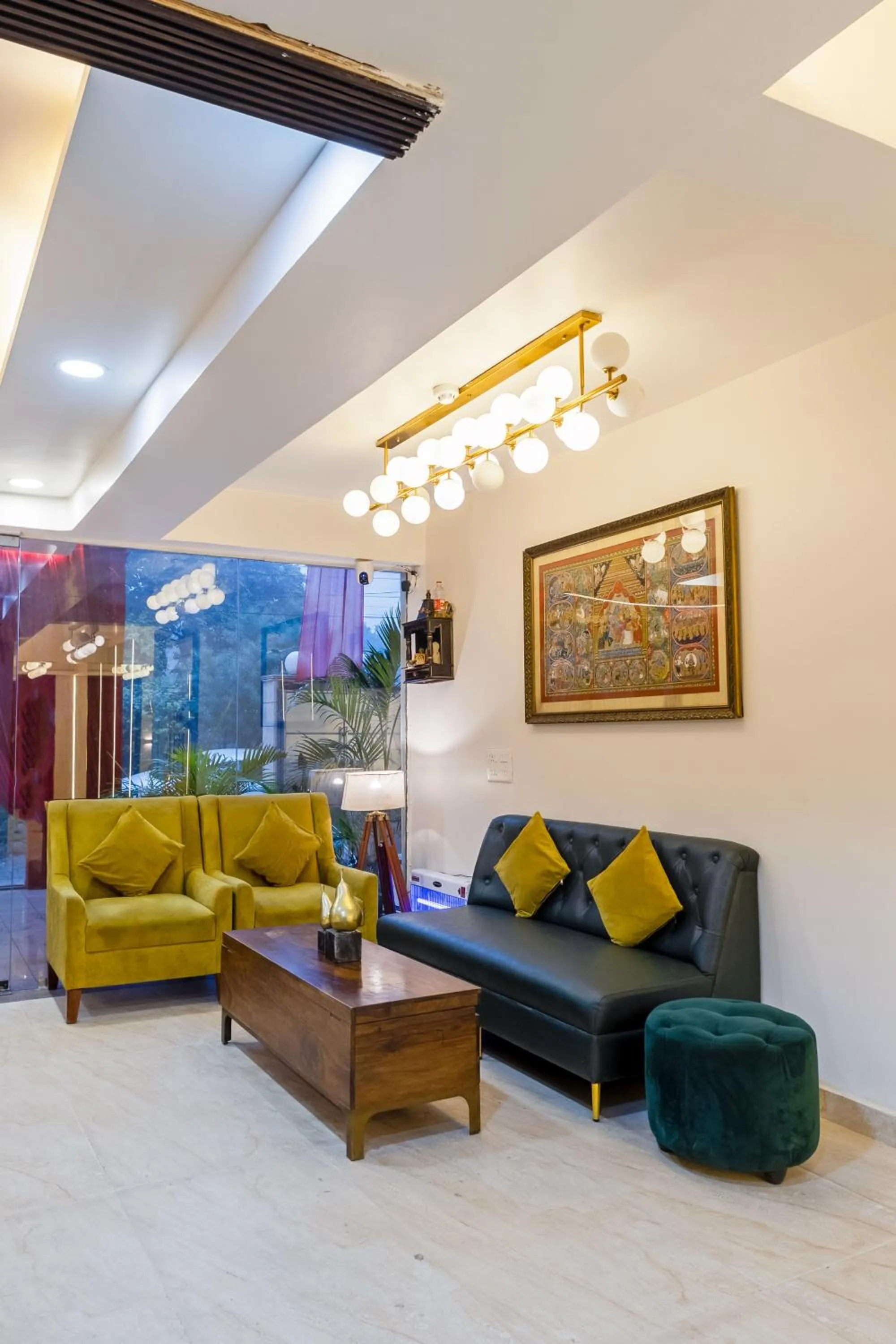 Lobby or reception in Aadat Hotel Subhash Chowk Gurgaon