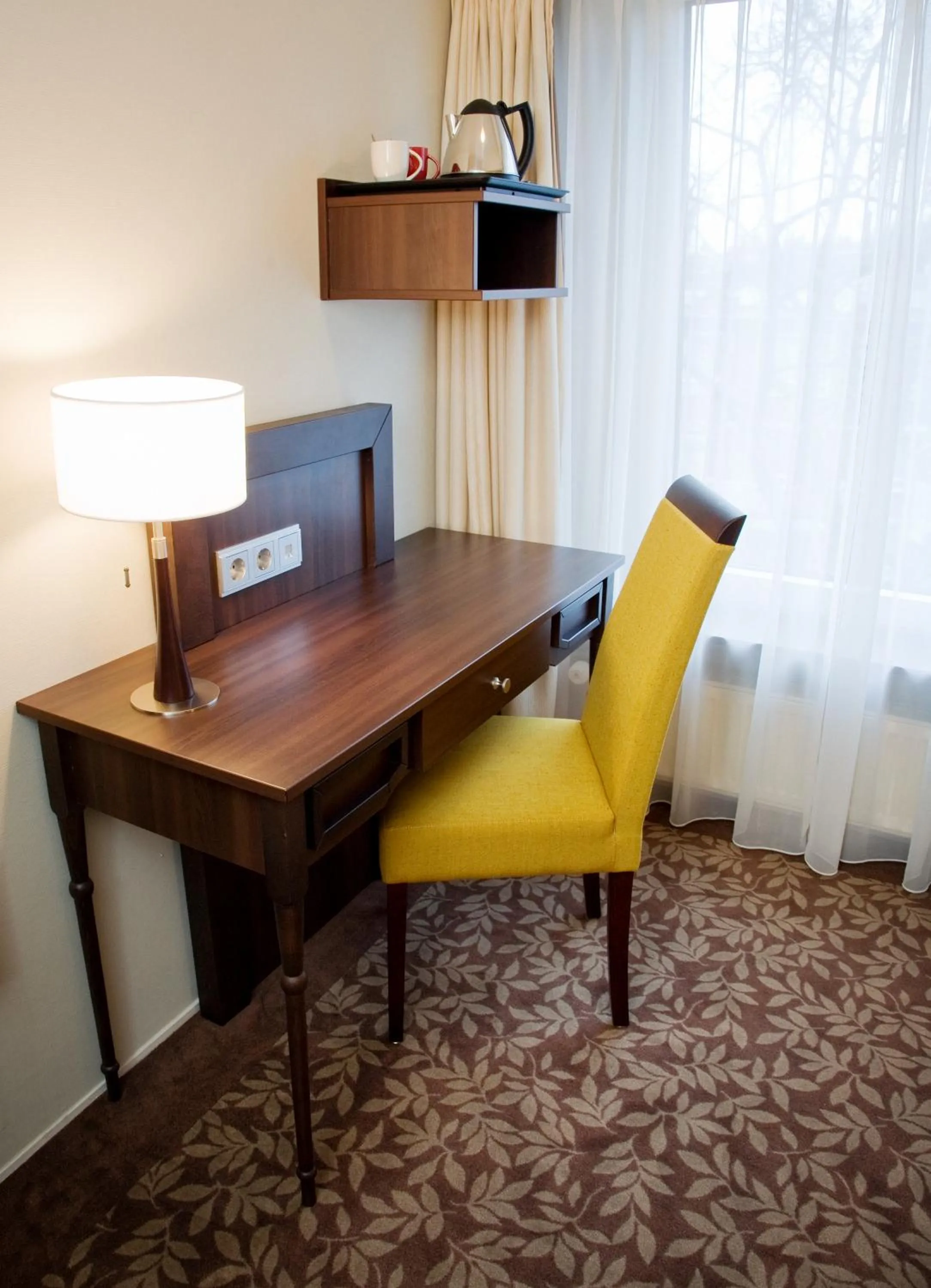 Seating area in Hotel Van Walsum