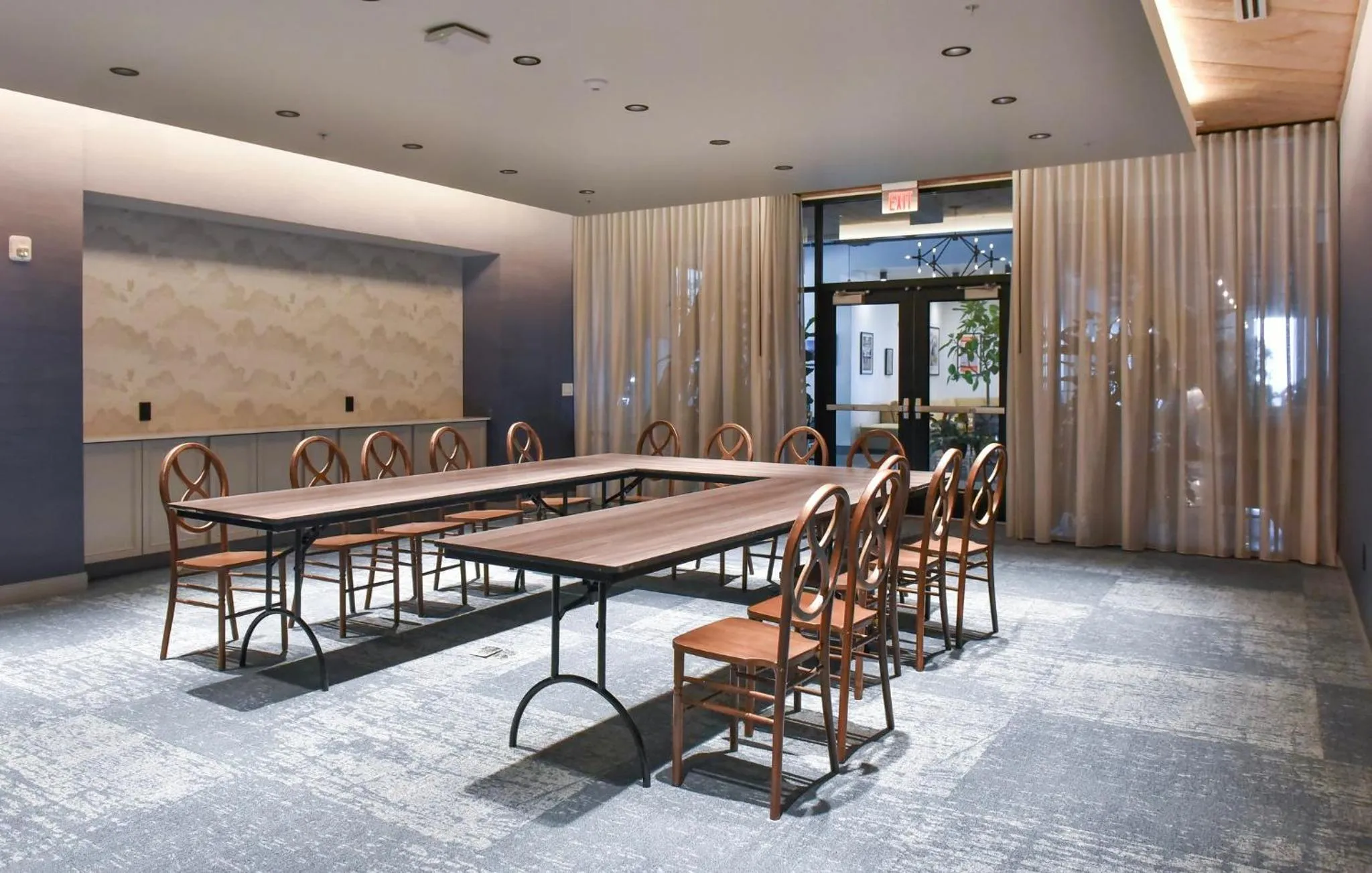 Meeting/conference room in voco James Newbury Hudson Valley by IHG
