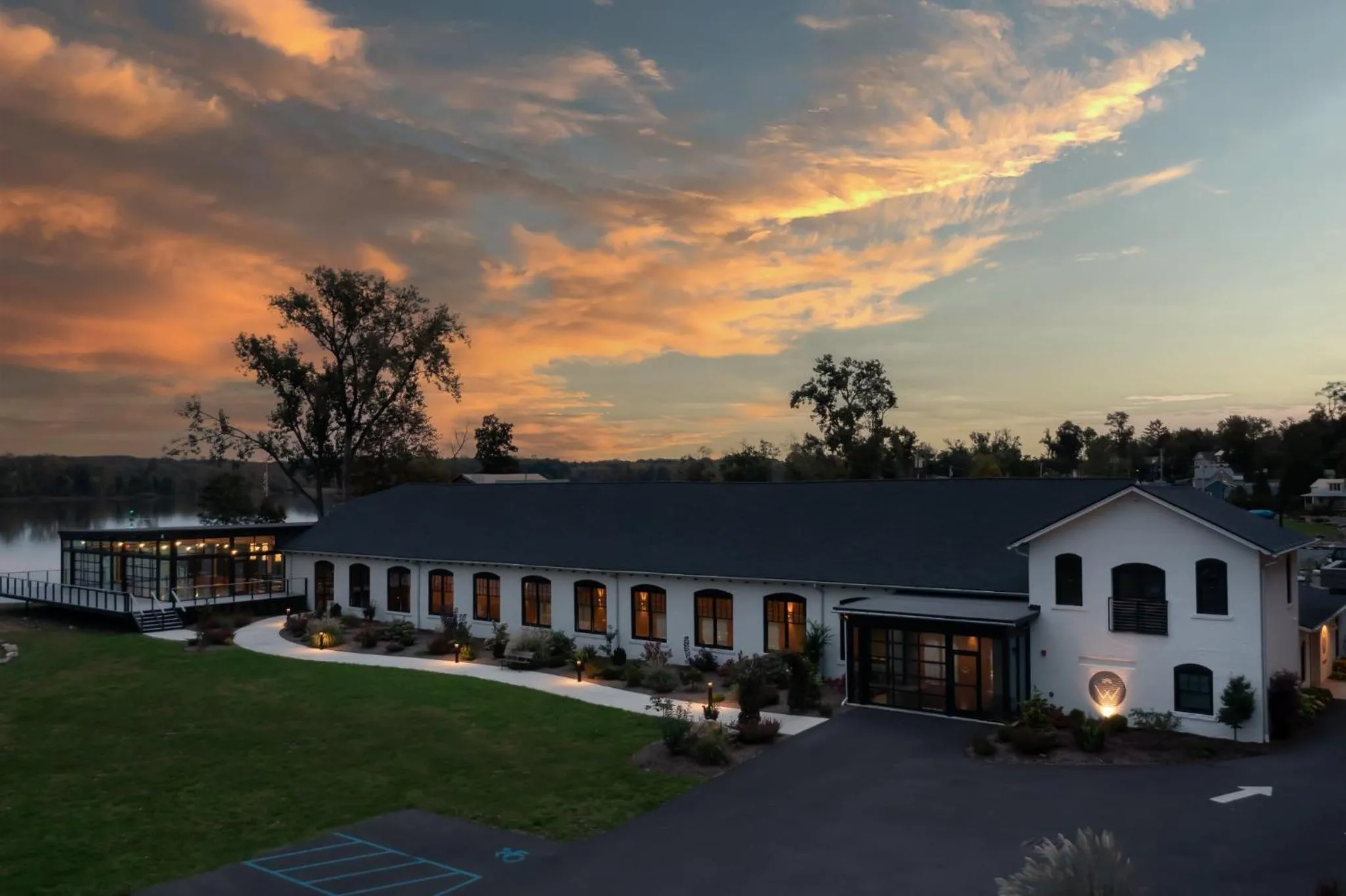 Meeting/conference room in voco James Newbury Hudson Valley by IHG