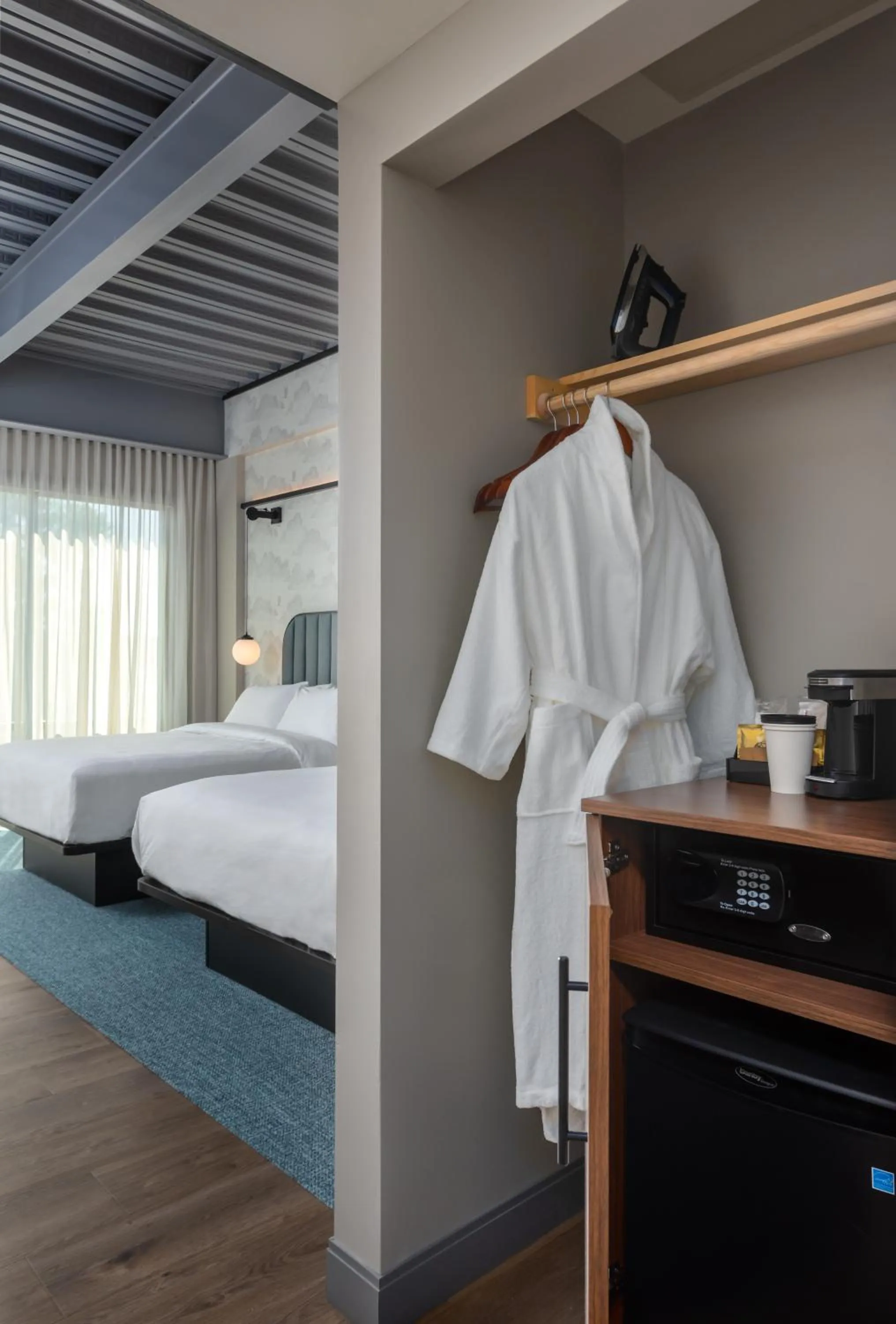 Bed in voco James Newbury Hudson Valley by IHG