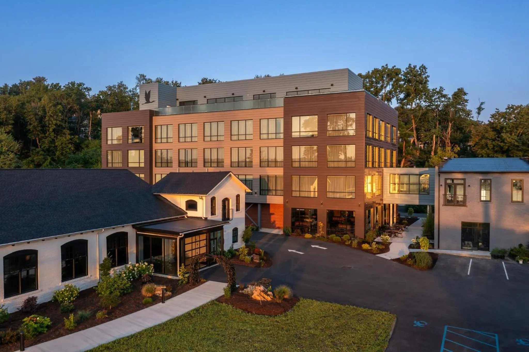 Property building in voco James Newbury Hudson Valley by IHG