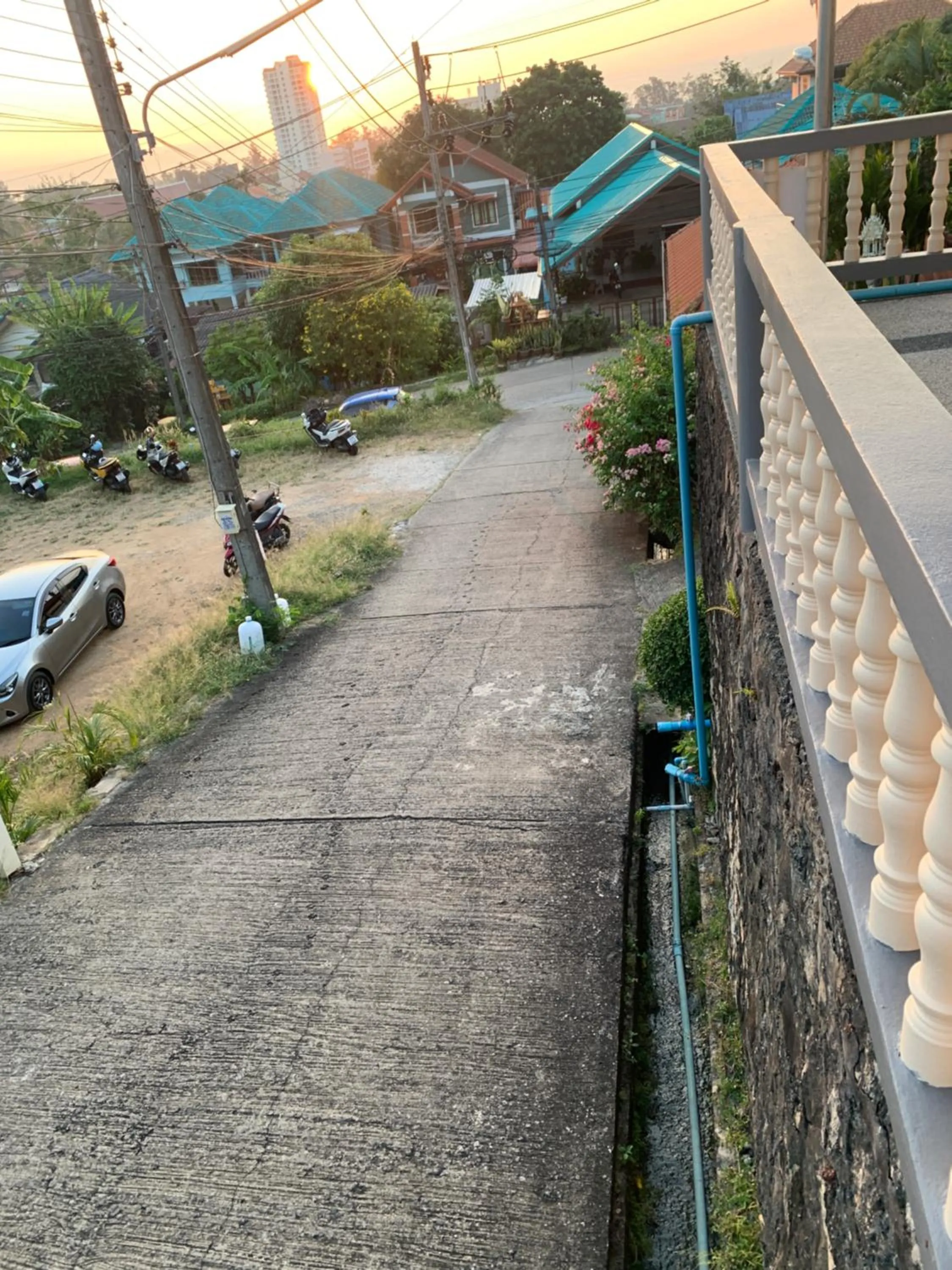 Day in Scan House Apartment