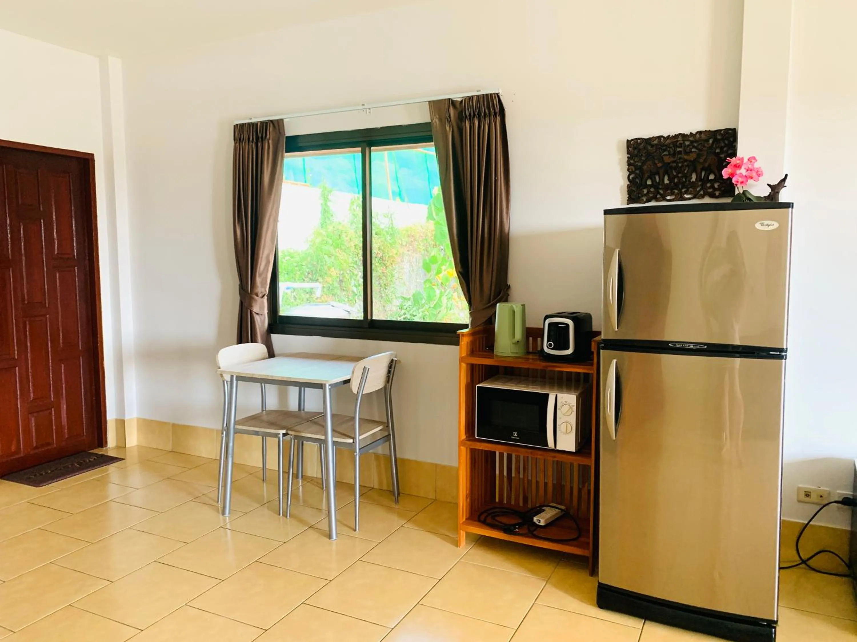 Dining area in Scan House Apartment