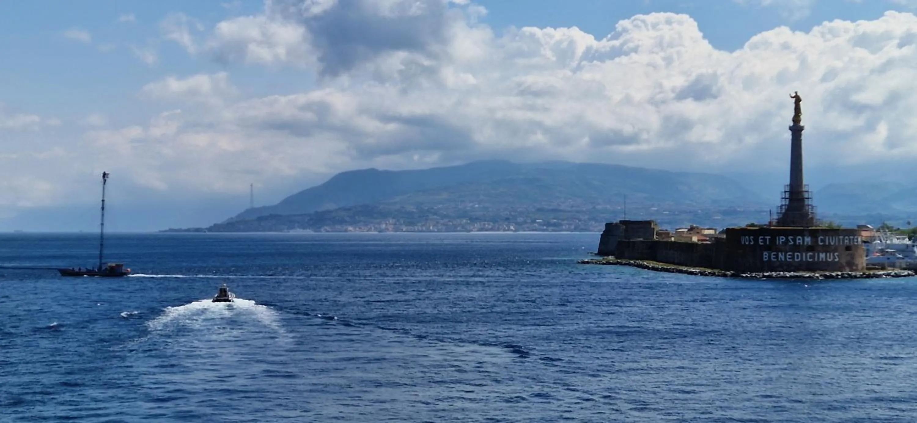 Sea view in Jolly Charme Suite