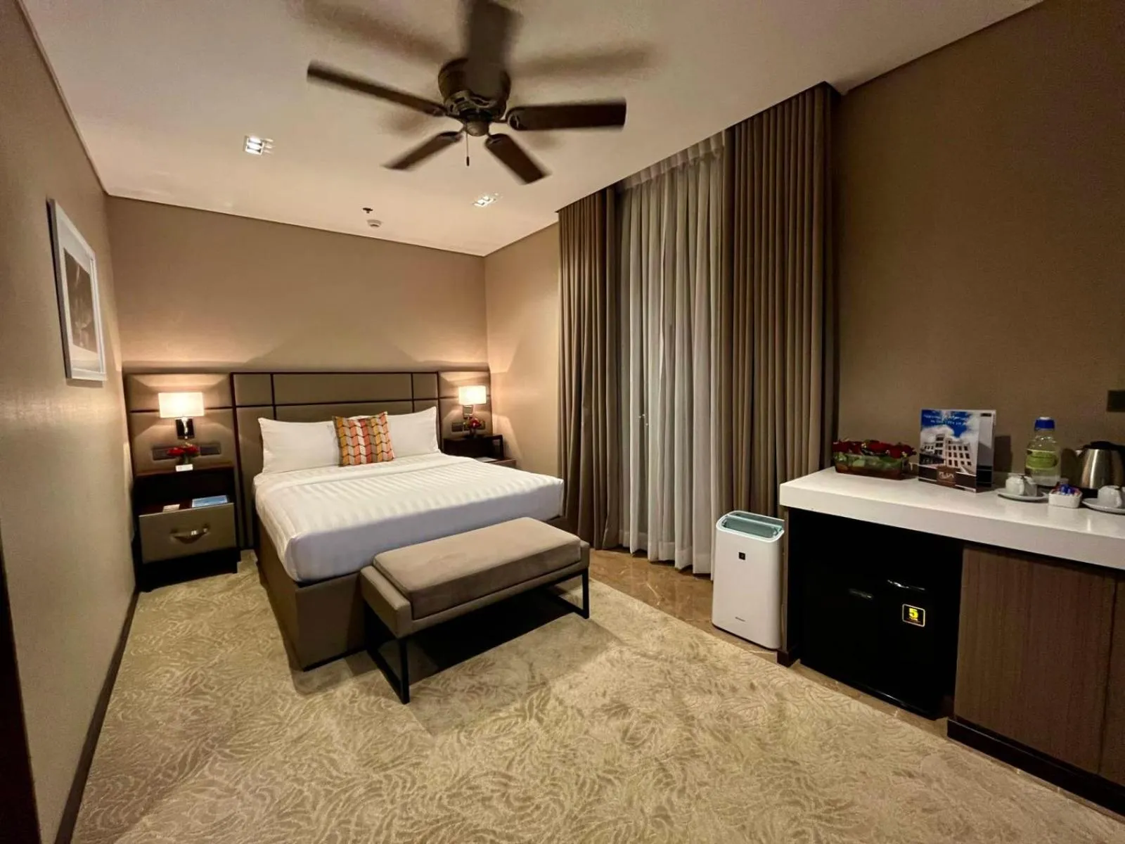 Bed in The Plaza Garden Hotel and Residences