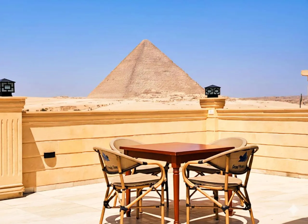 Patio in Grand Pyramid View Hotel