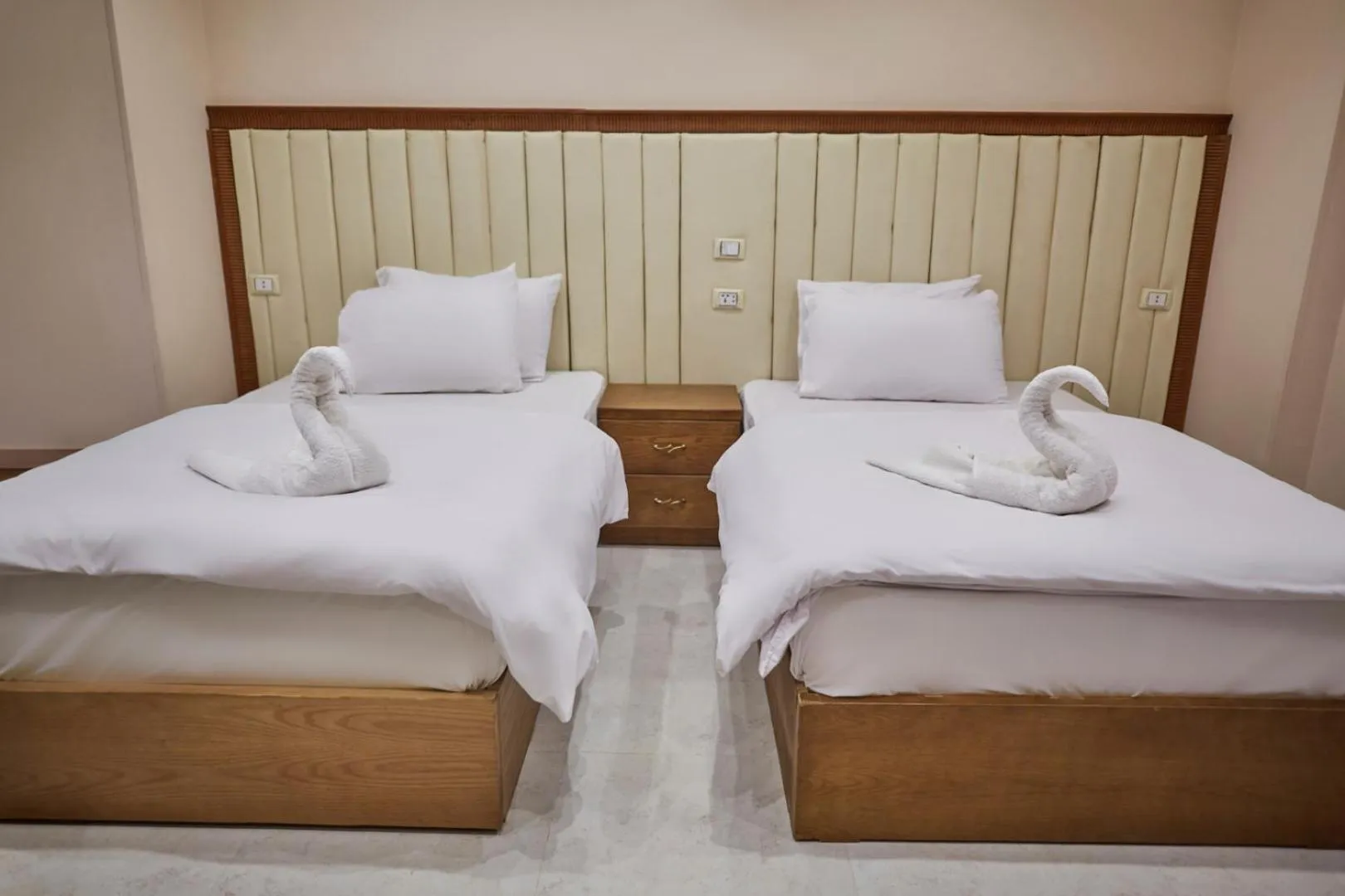 Bed in Grand Pyramid View Hotel