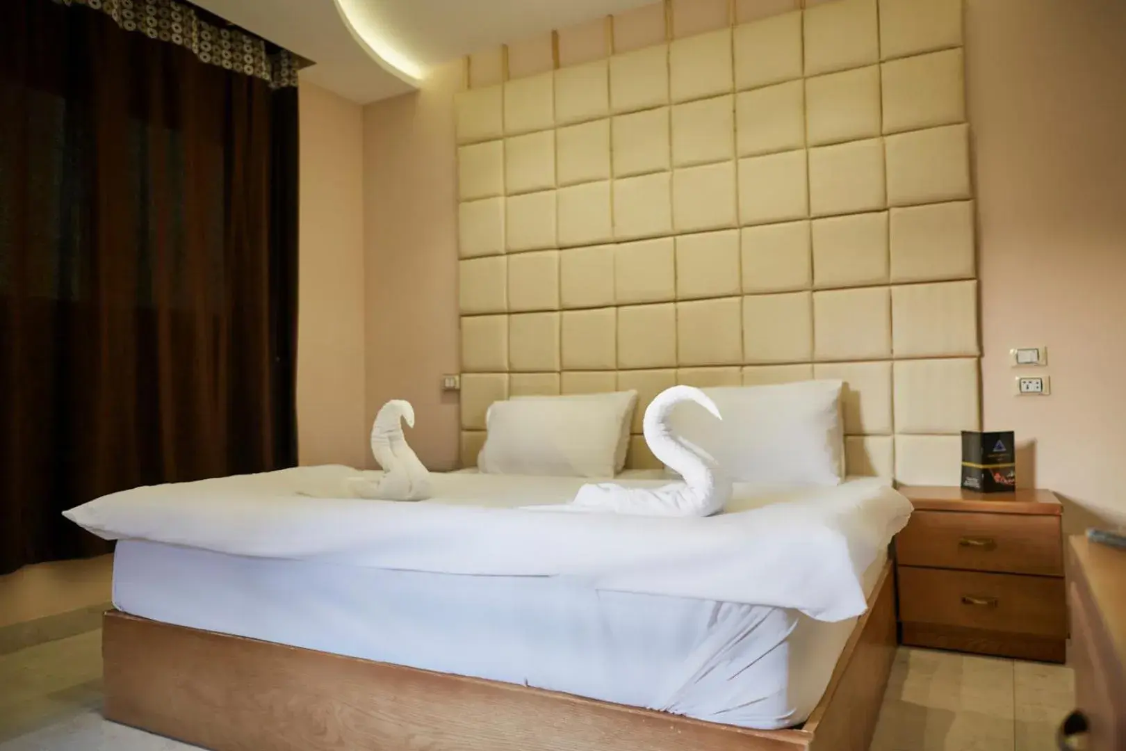 King Room with Pyramid View in Grand Pyramid View Hotel King Room with Pyramid View in Grand Pyramid View Hotel