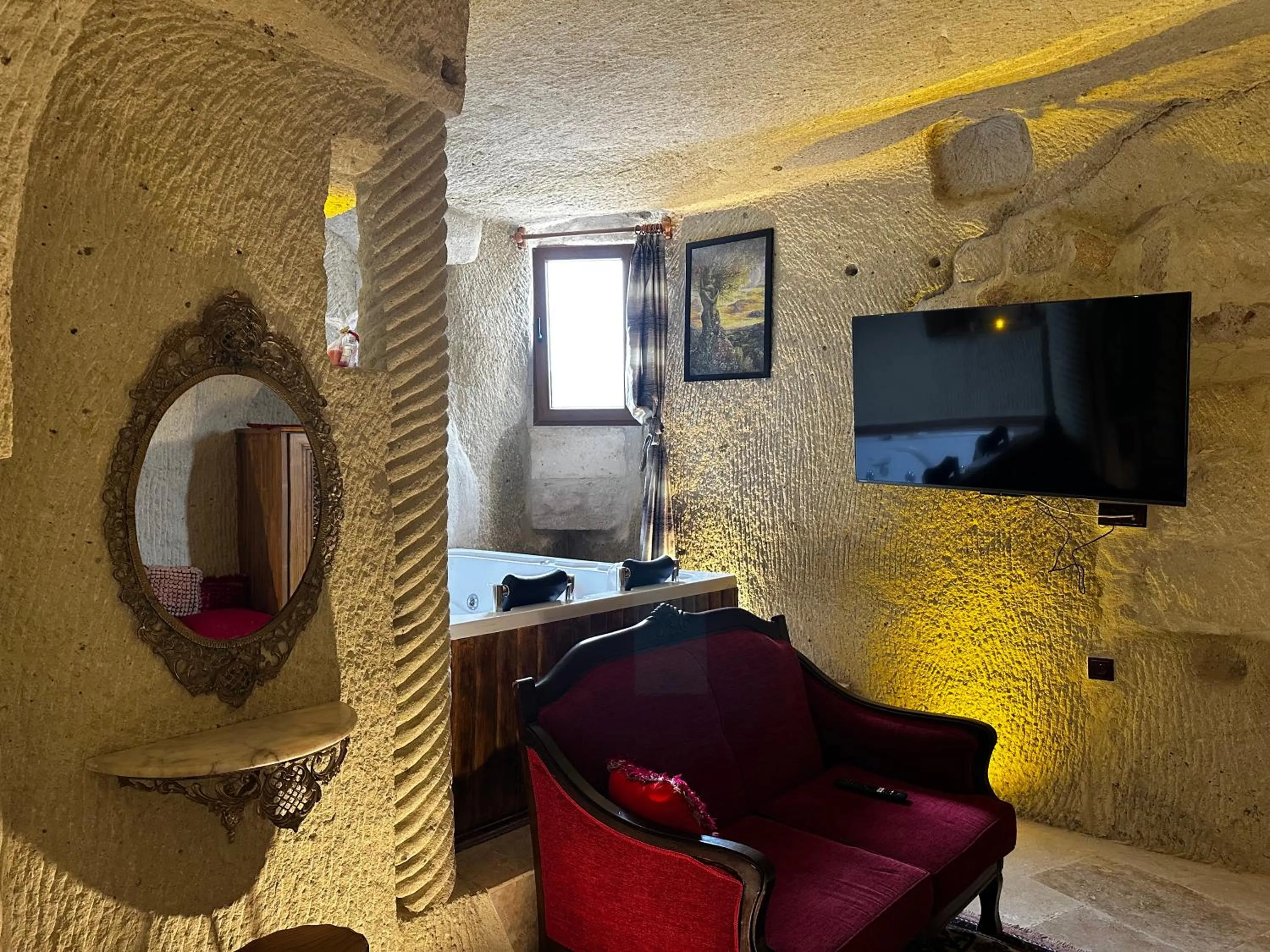 TV and multimedia in Kale House Nar