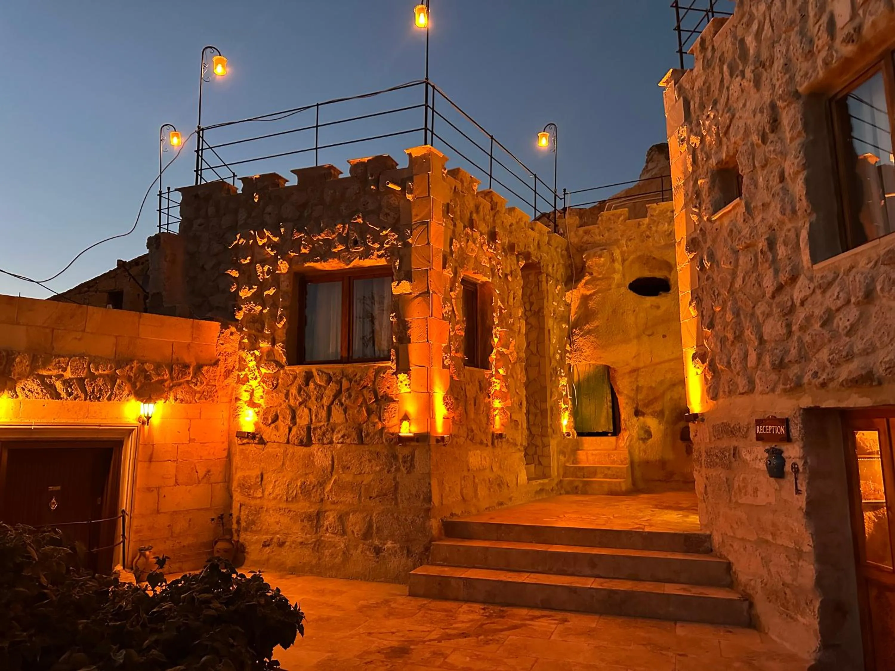 Property building in Kale House Nar