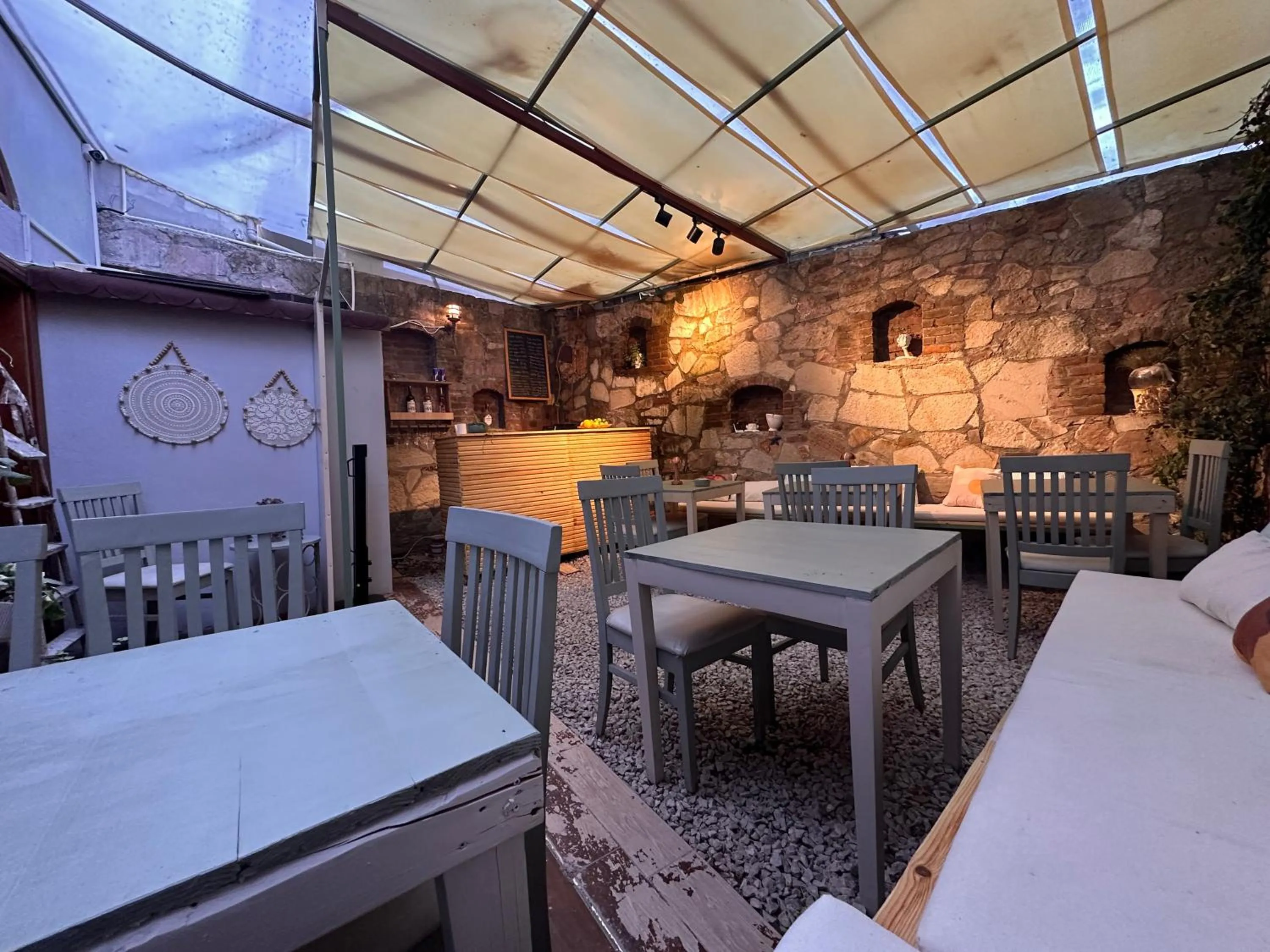 Lounge or bar in Hanole Guest House