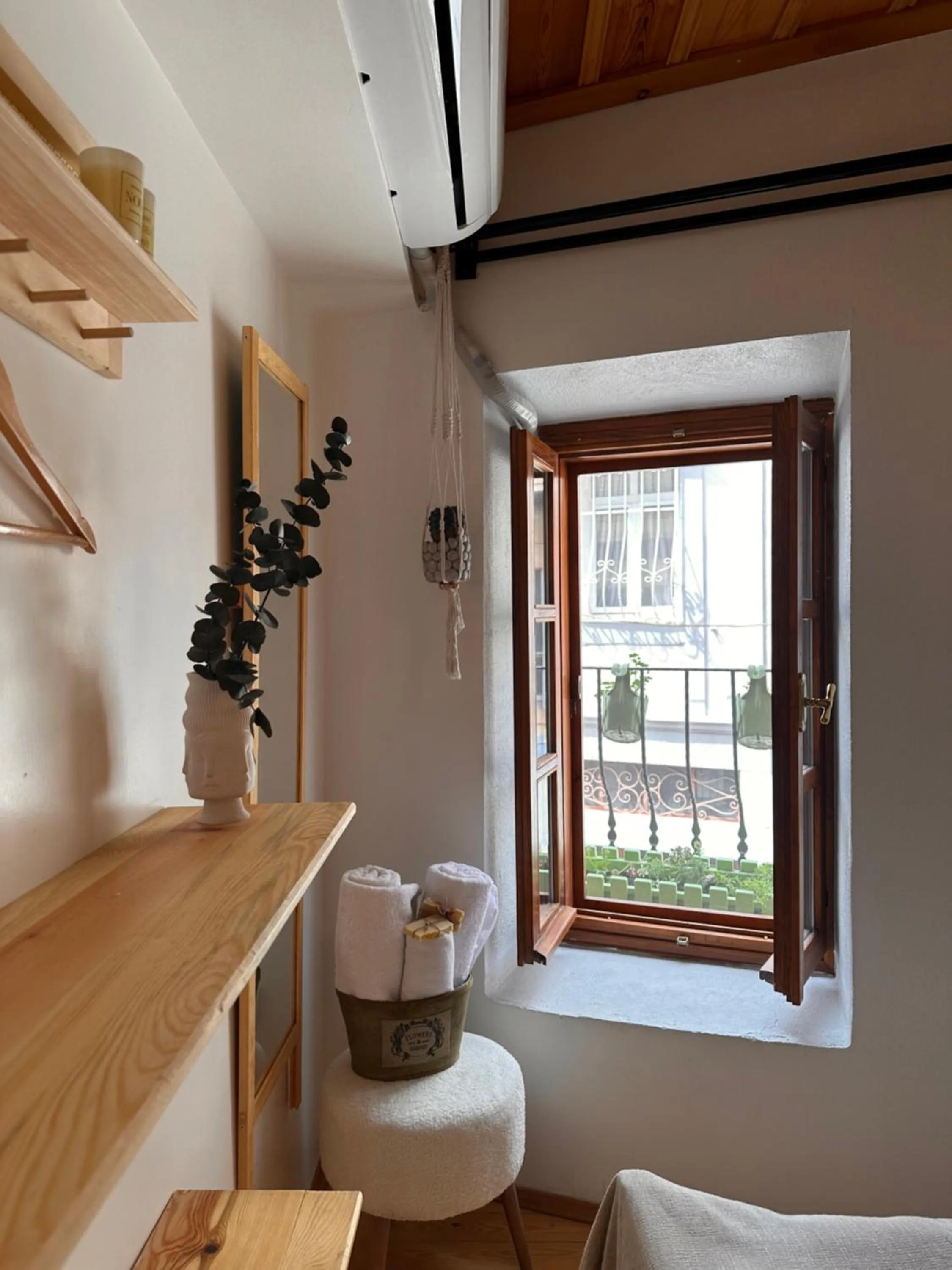 towels in Hanole Guest House