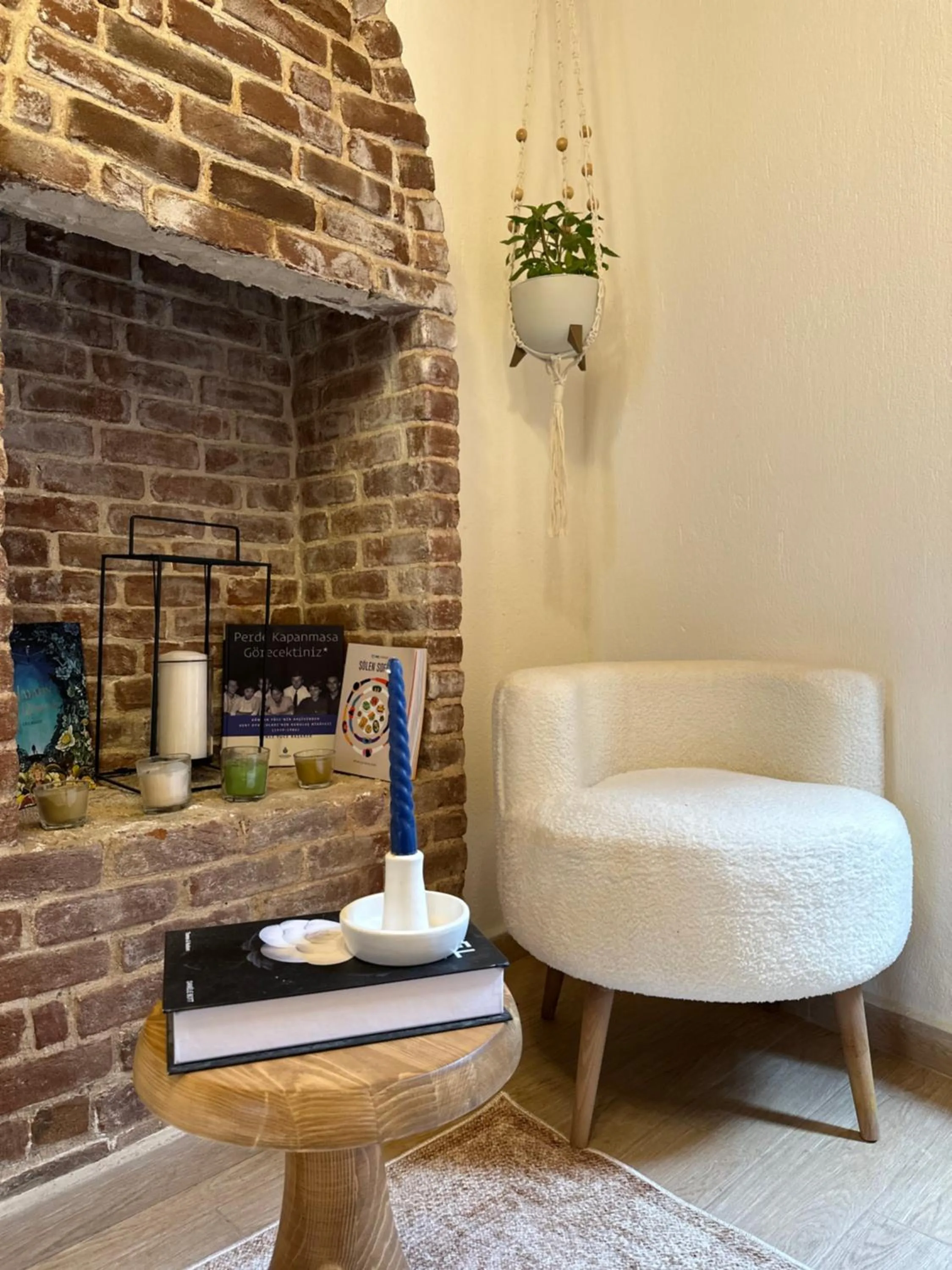 Seating area in Hanole Guest House