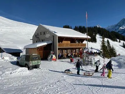 Skiing in Hotel Sonnenberg