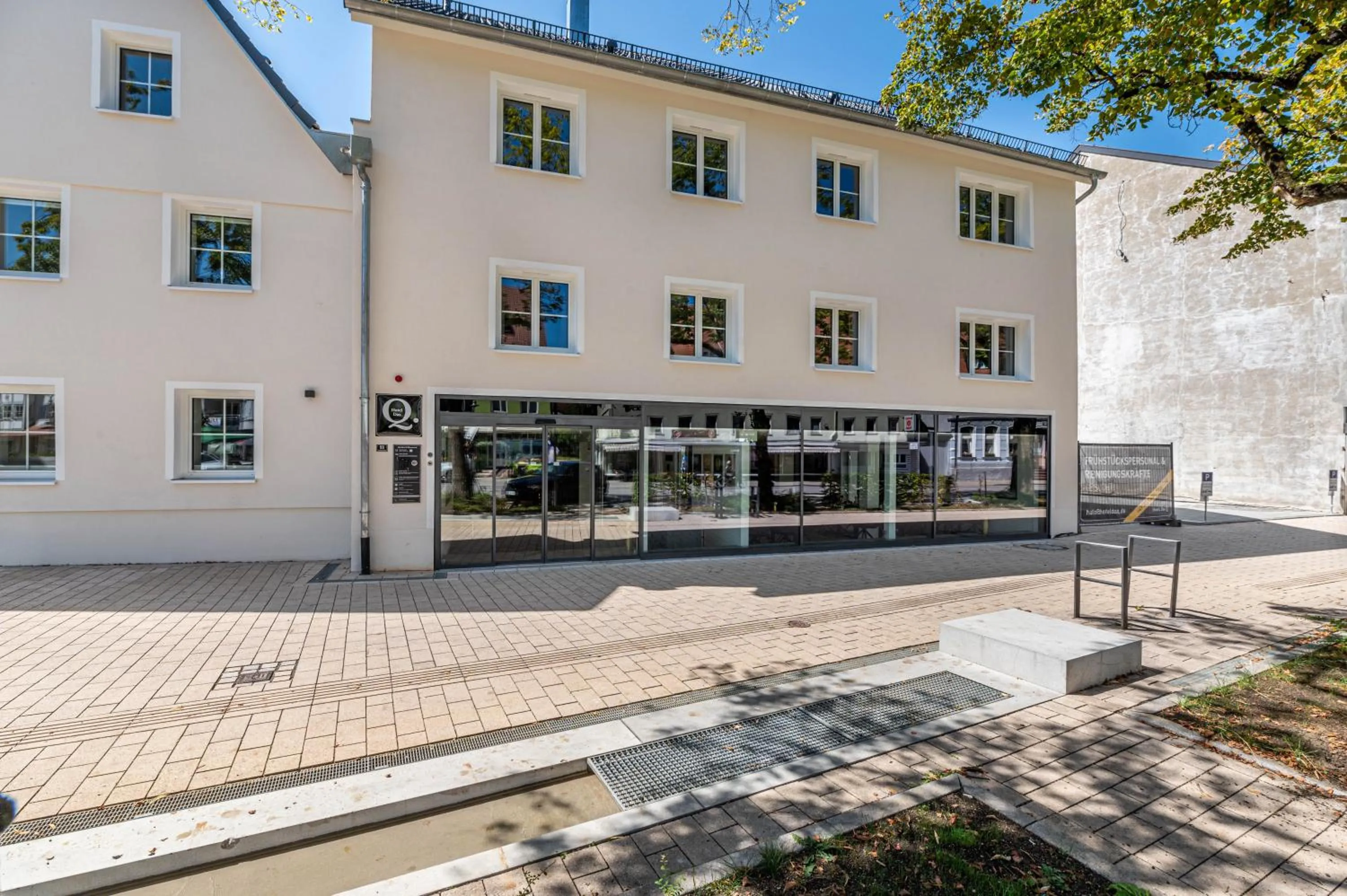 Property building in Hotel Das Q Spaichingen
