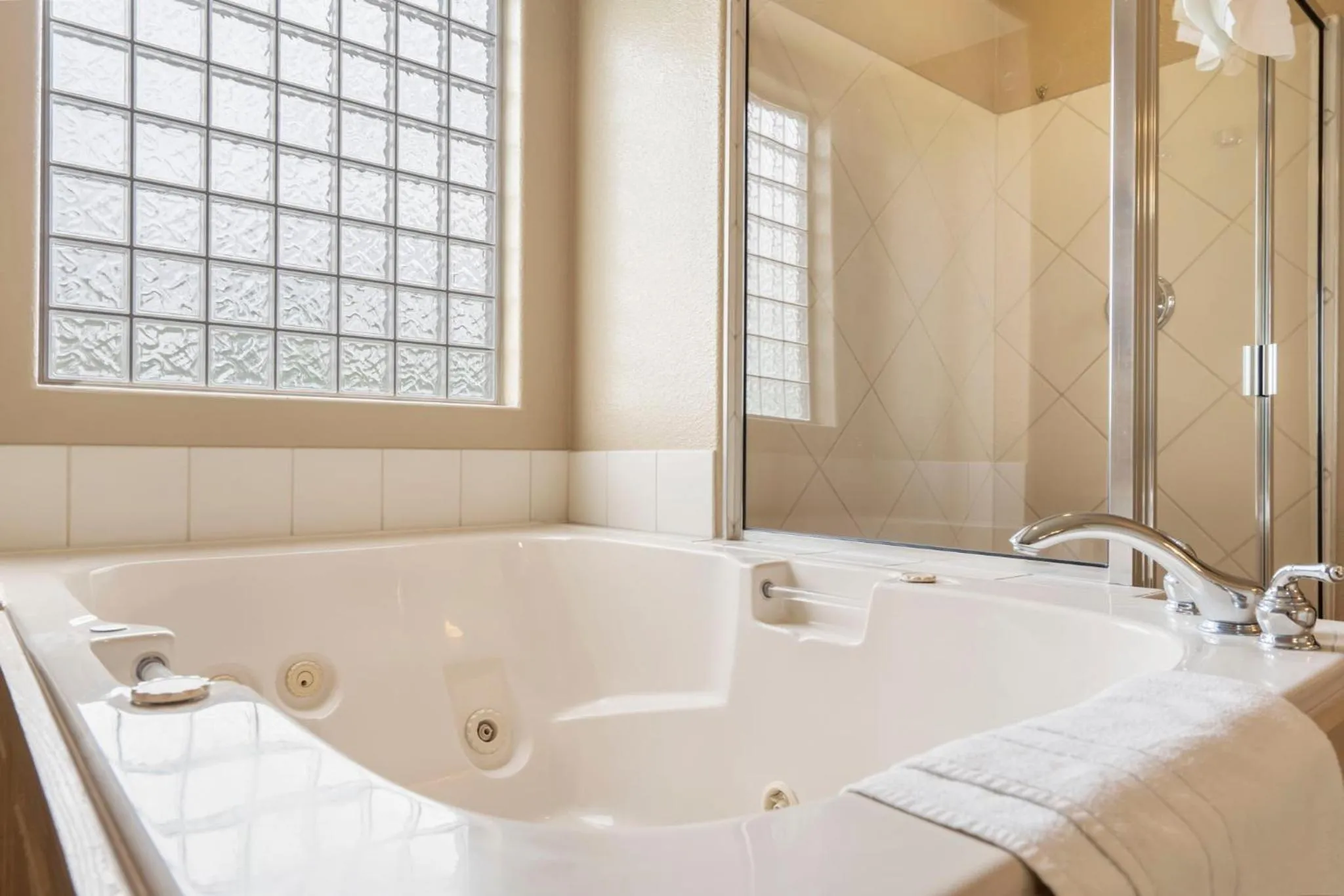 Bath in StoneBridge Village Resort