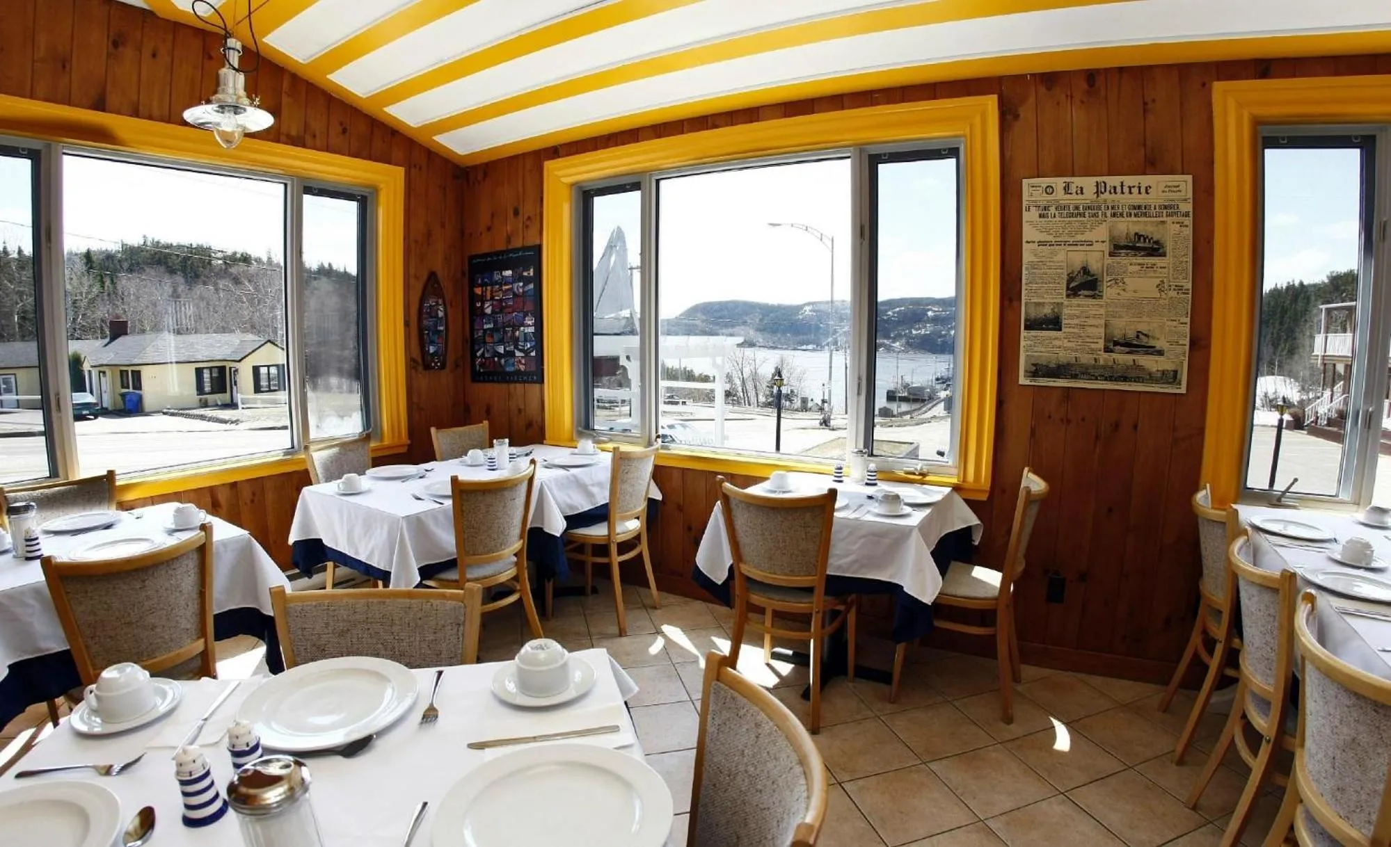 Restaurant/places to eat in Hotel - Motel Georges