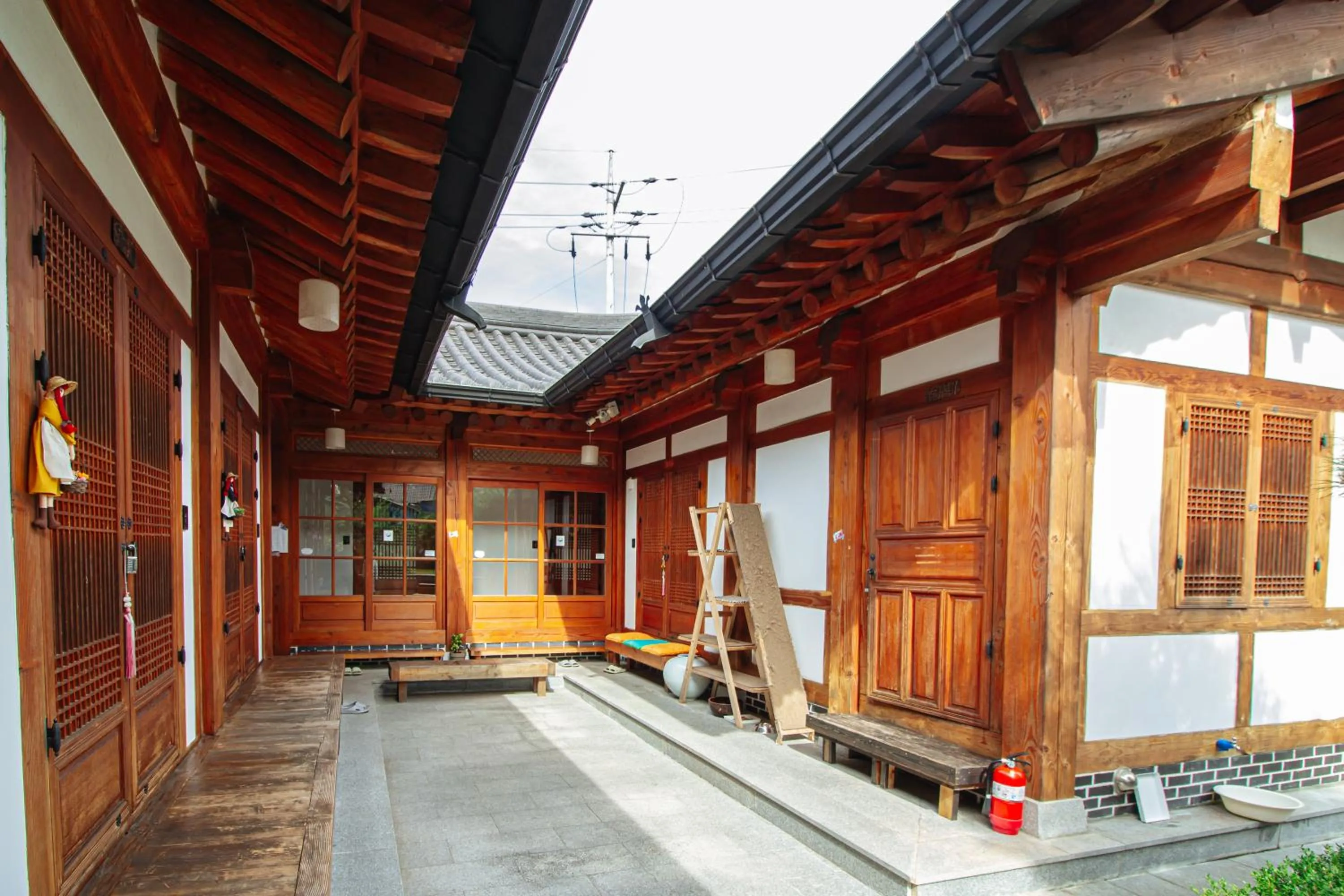 Property building in Jeonju Hanok village Deoksugung