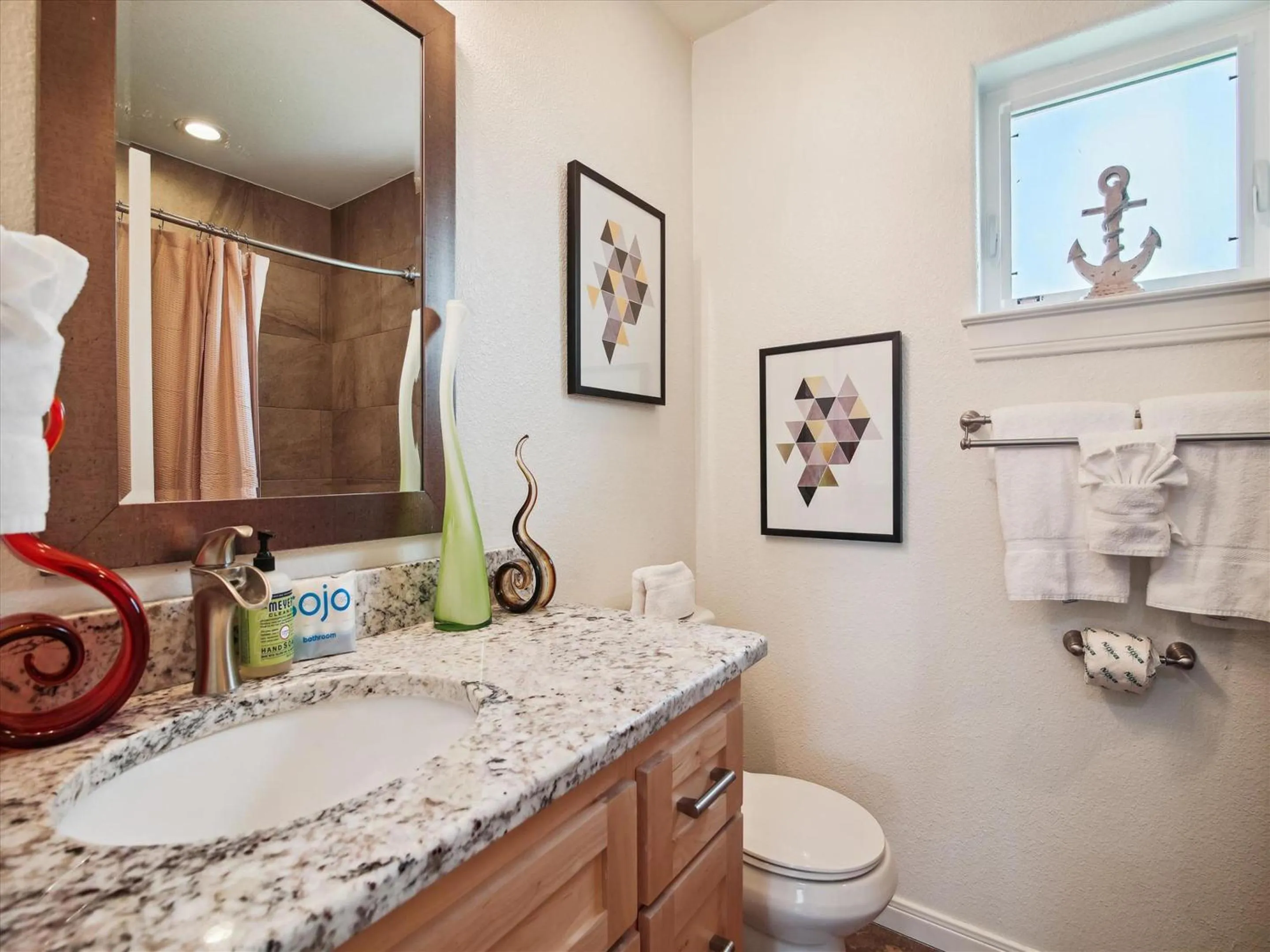 Property building in Beach Rays