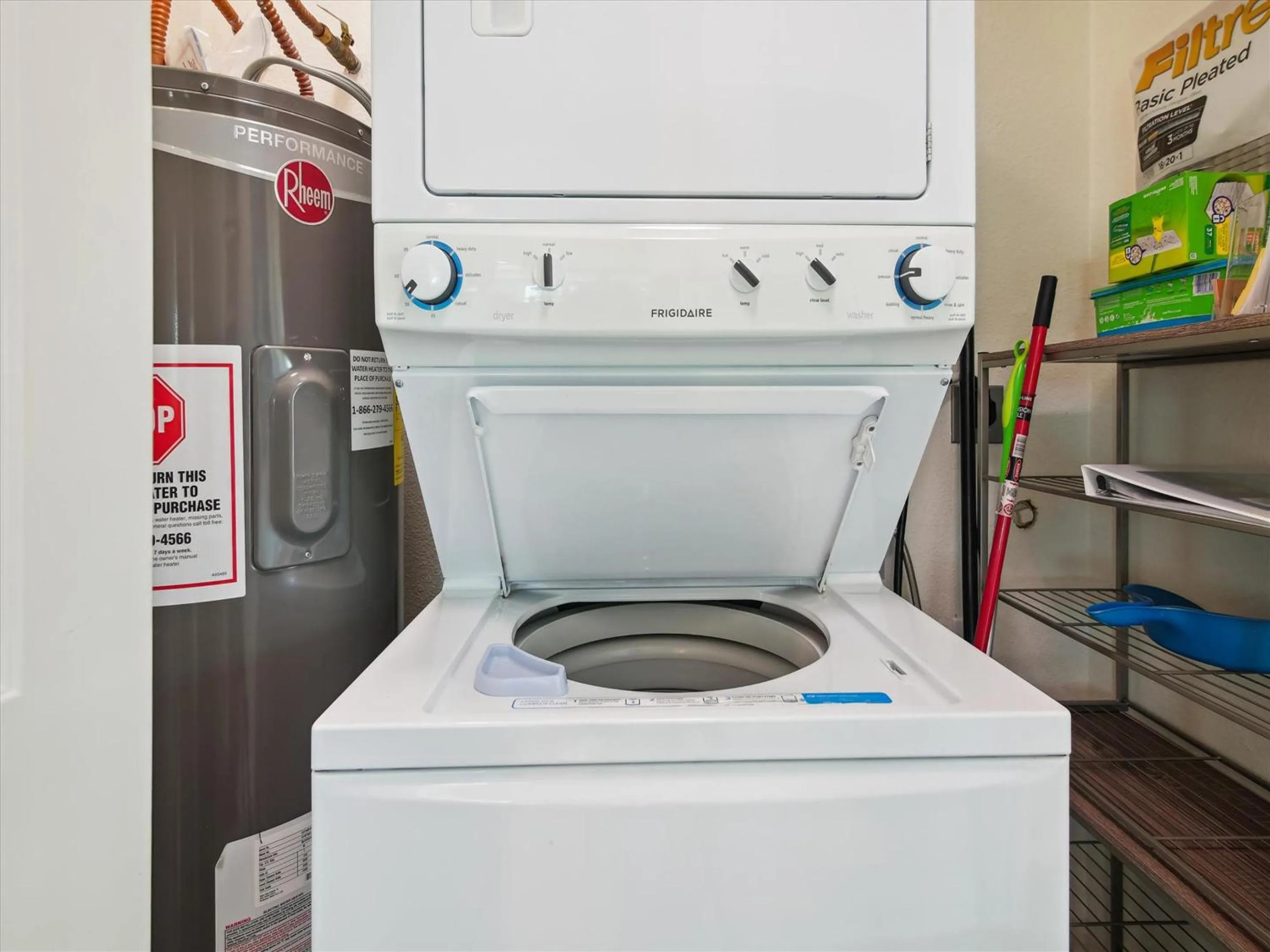 Property building in Beach Rays